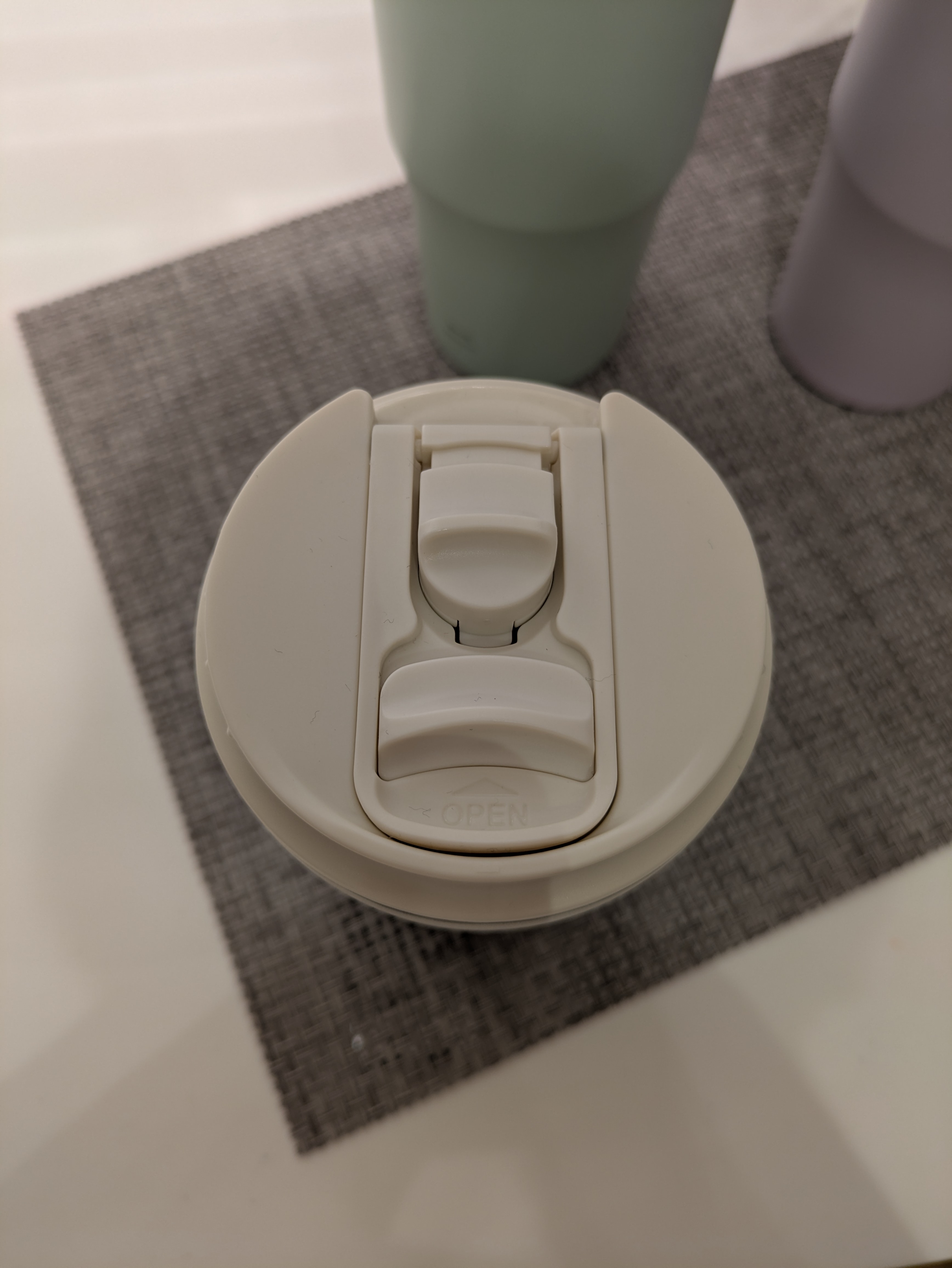 eのほうさんの「212 KITCHEN STORE｜2WAYストロータンブラーM WH ＜BRUNO ブルーノ＞」を使ったコーディネート