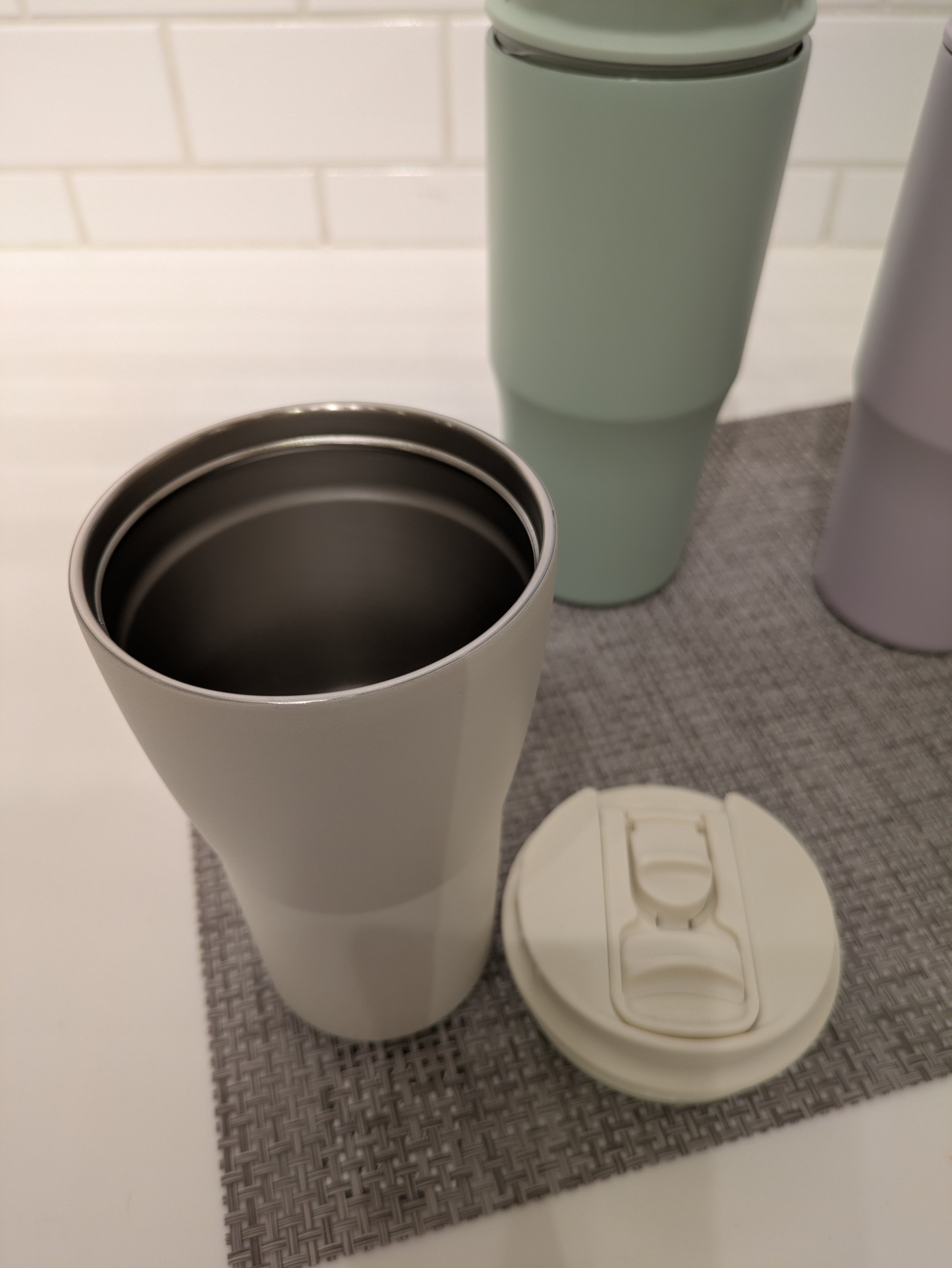 eのほうさんの「212 KITCHEN STORE｜2WAYストロータンブラーM WH ＜BRUNO ブルーノ＞」を使ったコーディネート