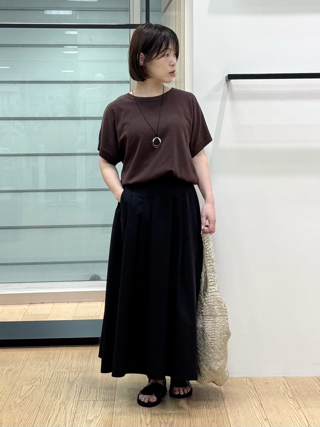 asamiさんの「INDIVI｜【洗える／コットン】ドライタッチさらりニットT」を使ったコーディネート