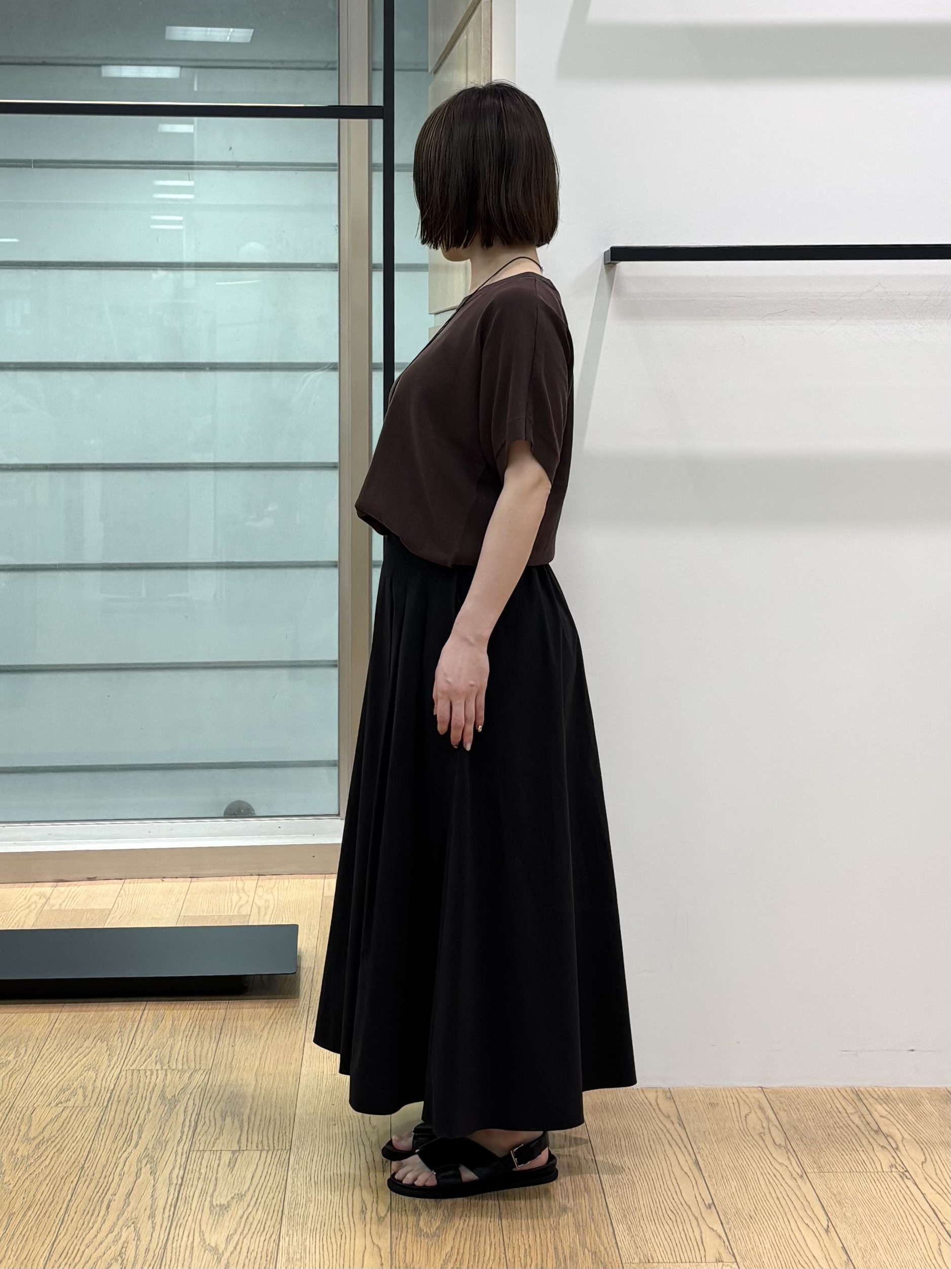 asamiさんの「INDIVI｜【洗える／コットン】ドライタッチさらりニットT」を使ったコーディネート