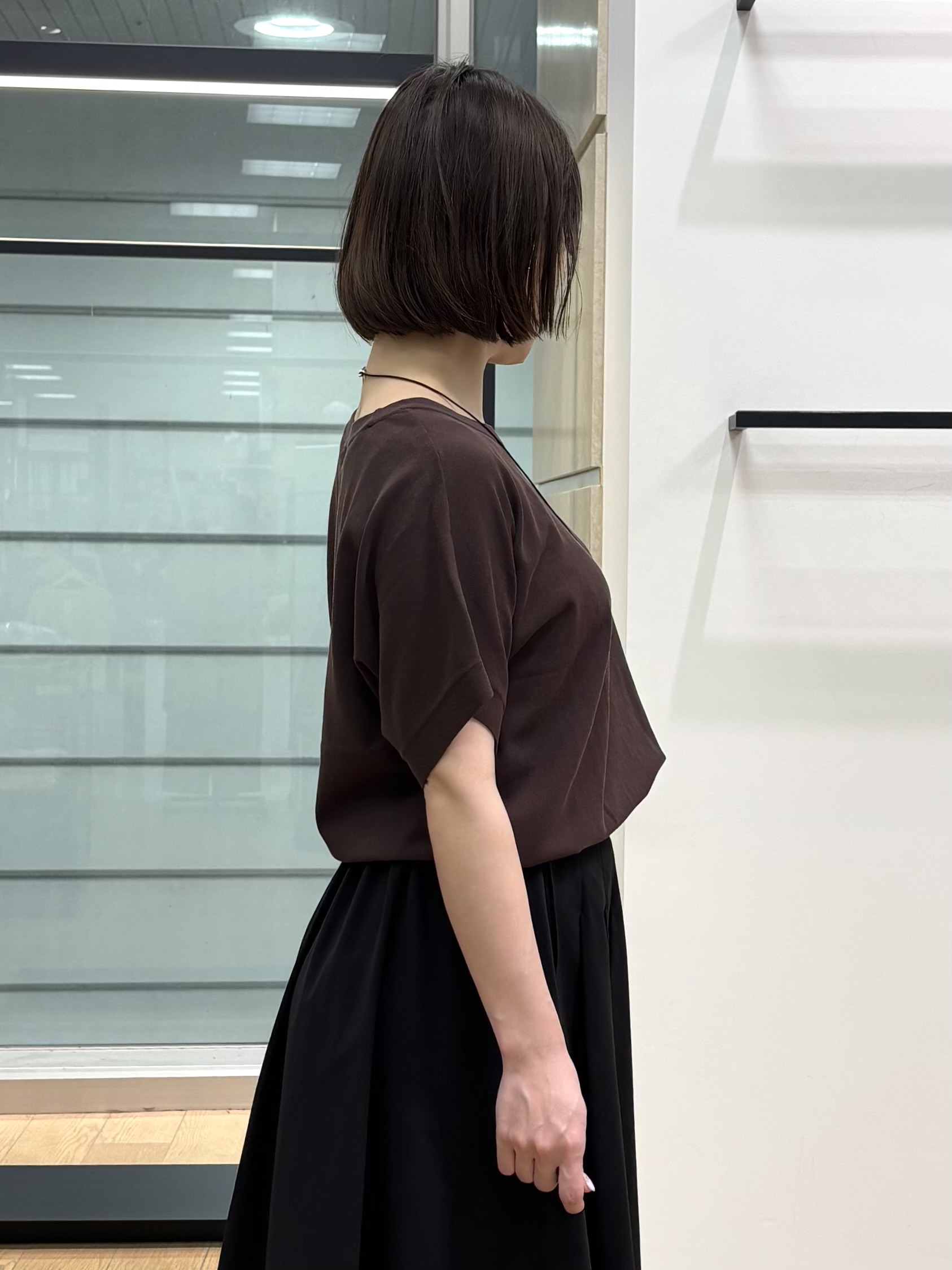 asamiさんの「INDIVI｜【洗える／コットン】ドライタッチさらりニットT」を使ったコーディネート