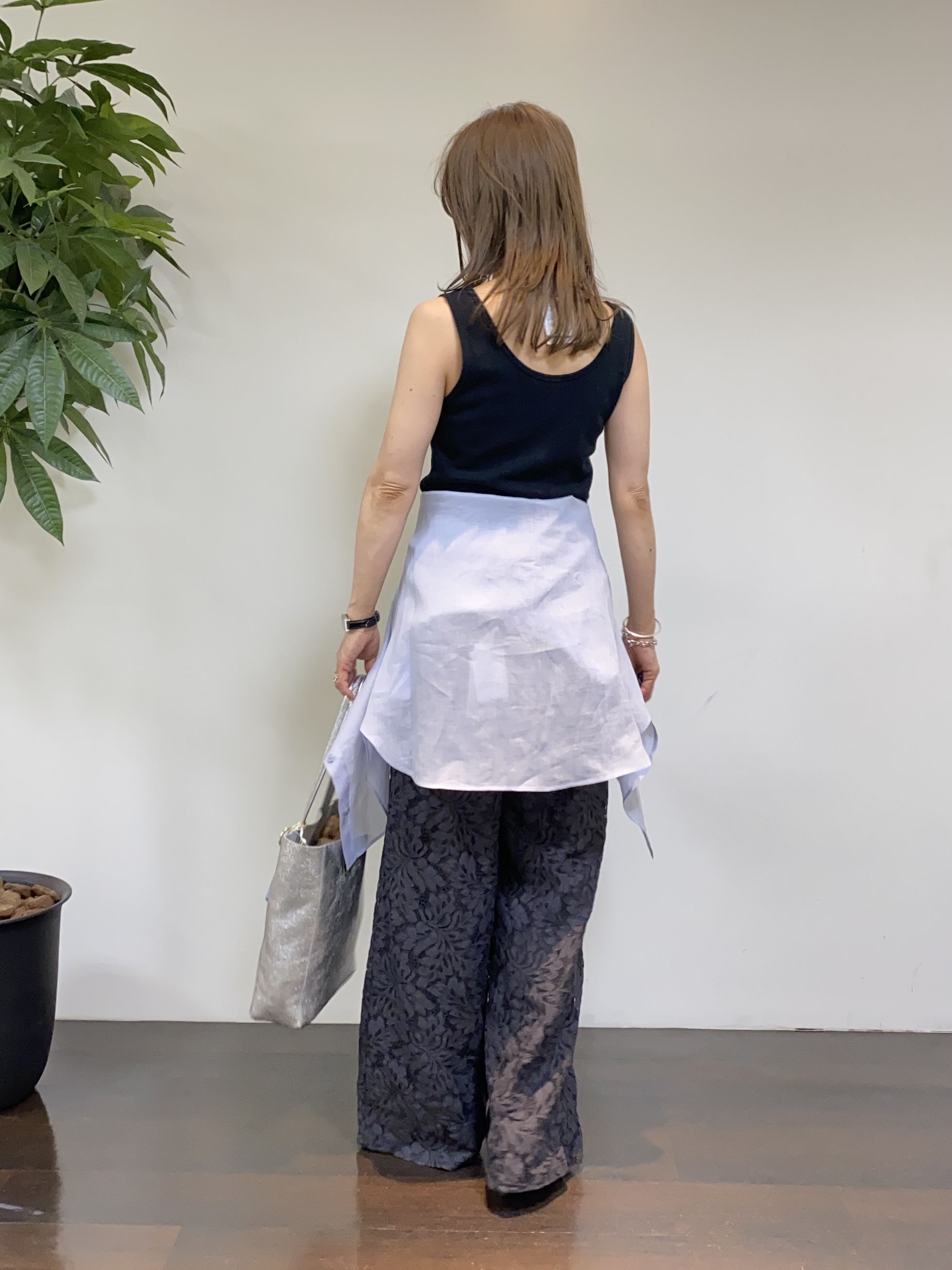 tomoさんの「UNTITLED｜【古畑星夏さん着用/接触冷感】ドライタッチシャツ」を使ったコーディネート