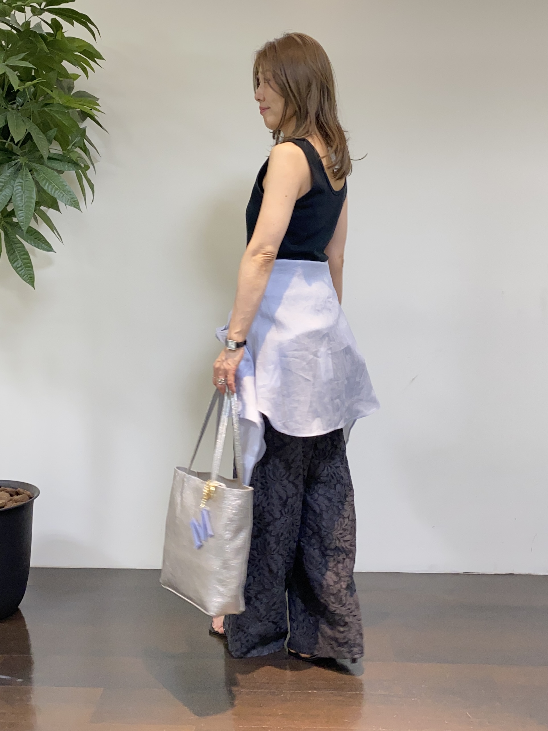 tomoさんの「UNTITLED｜【古畑星夏さん着用/接触冷感】ドライタッチシャツ」を使ったコーディネート