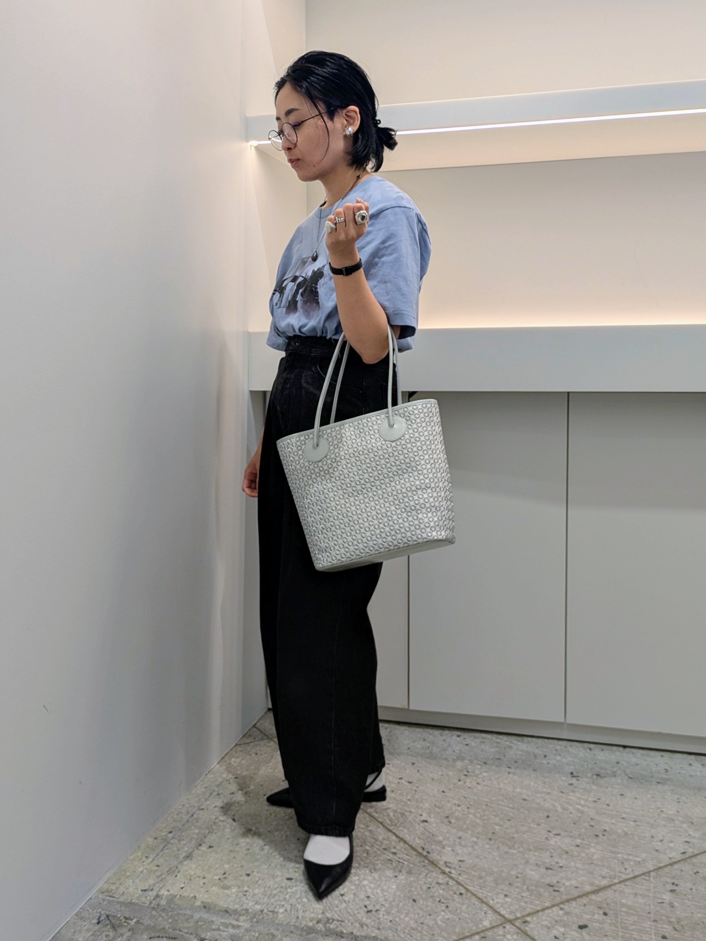 MTさんの「HIROKO HAYASHI｜GIRASOLE（ジラソーレ）トートバッグM」を使ったコーディネート