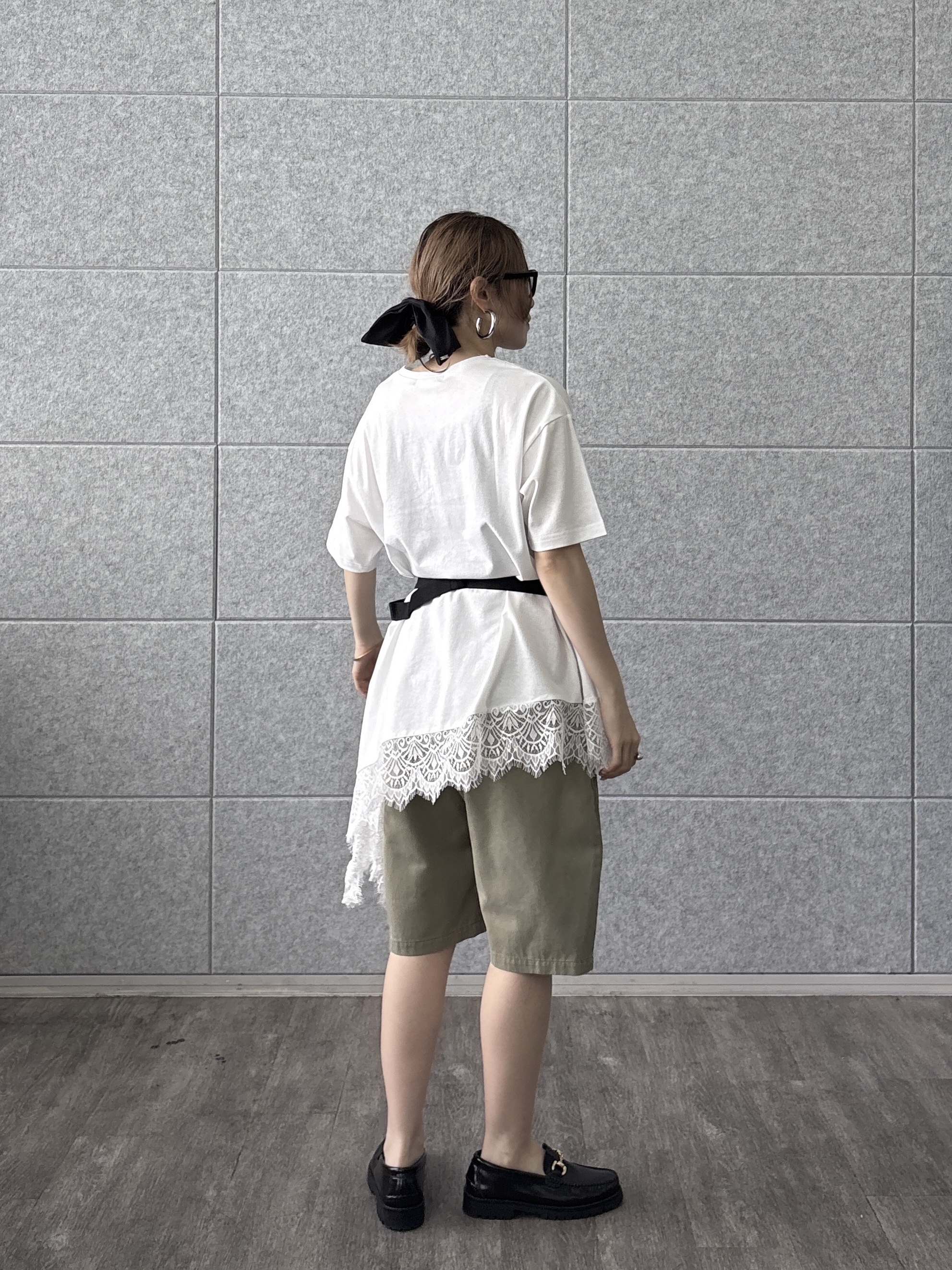 kotakiさんの「INDIVI｜裾レースアシメカットソー」を使ったコーディネート