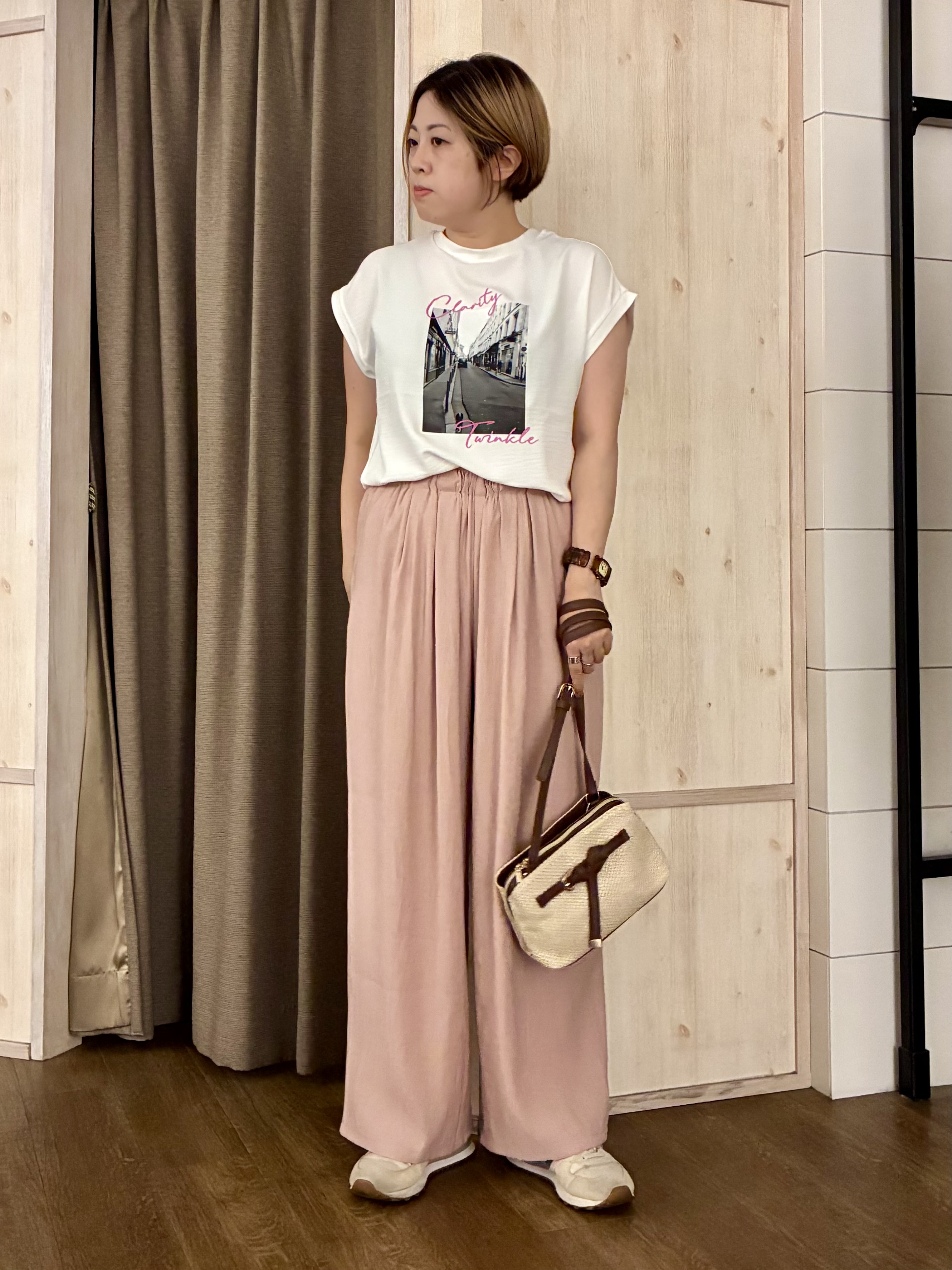 aiさんの「THE SHOP TK｜【ひんやりさらさら】軽やかに着られる プリントTシャツ」を使ったコーディネート