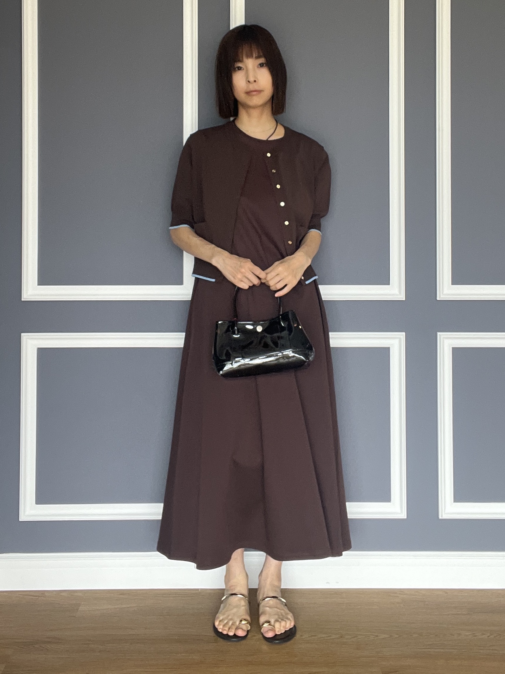 misaさんの「DRESSTERIOR｜【接触冷感／抗菌防臭／消臭/ウォッシャブル】アイスクリアコットン フレンチスリーブワンピース」を使ったコーディネート