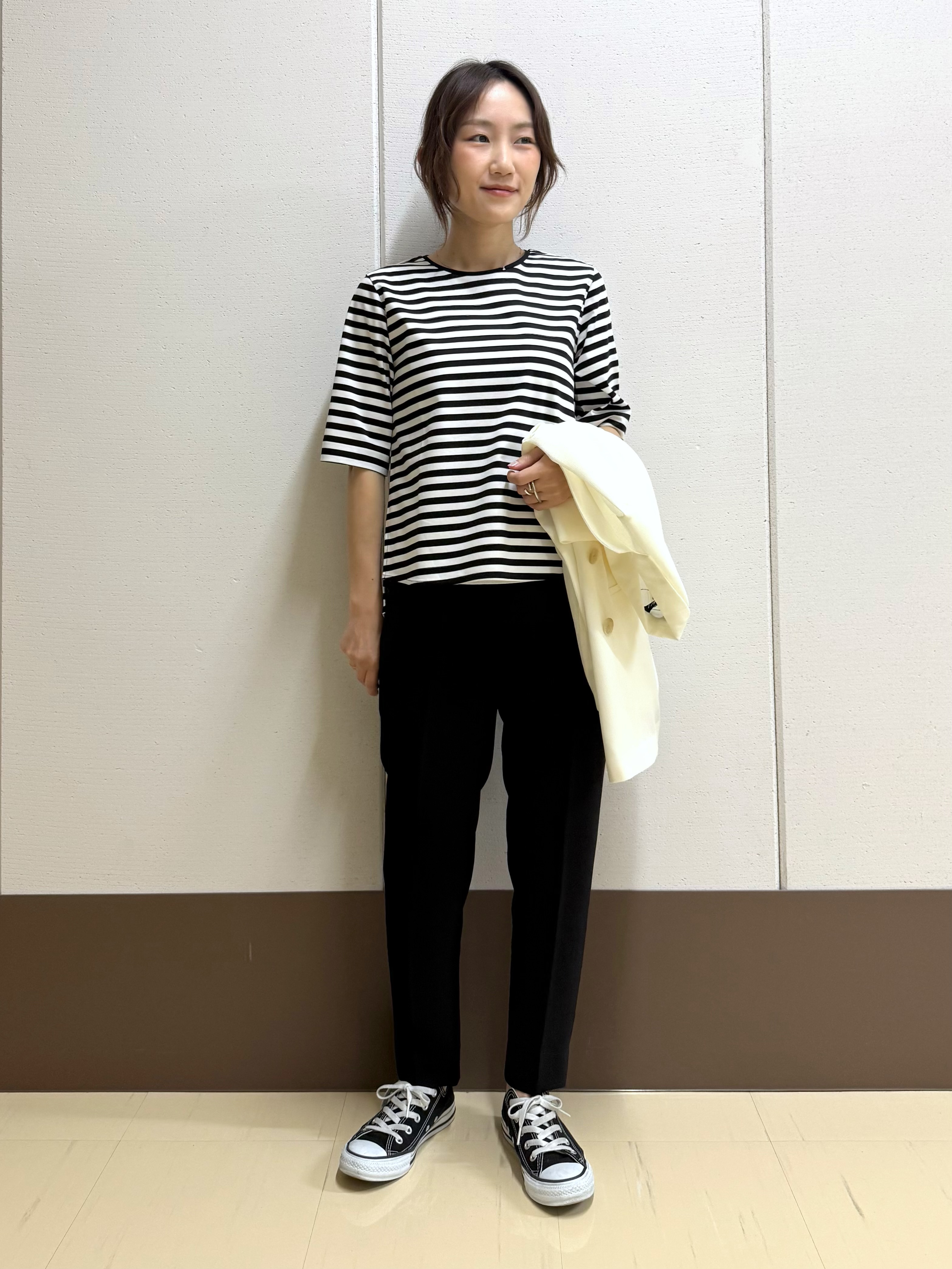 mamiさんの「INDIVI｜【抗菌防臭／消臭】上品光沢コットンTシャツ」を使ったコーディネート