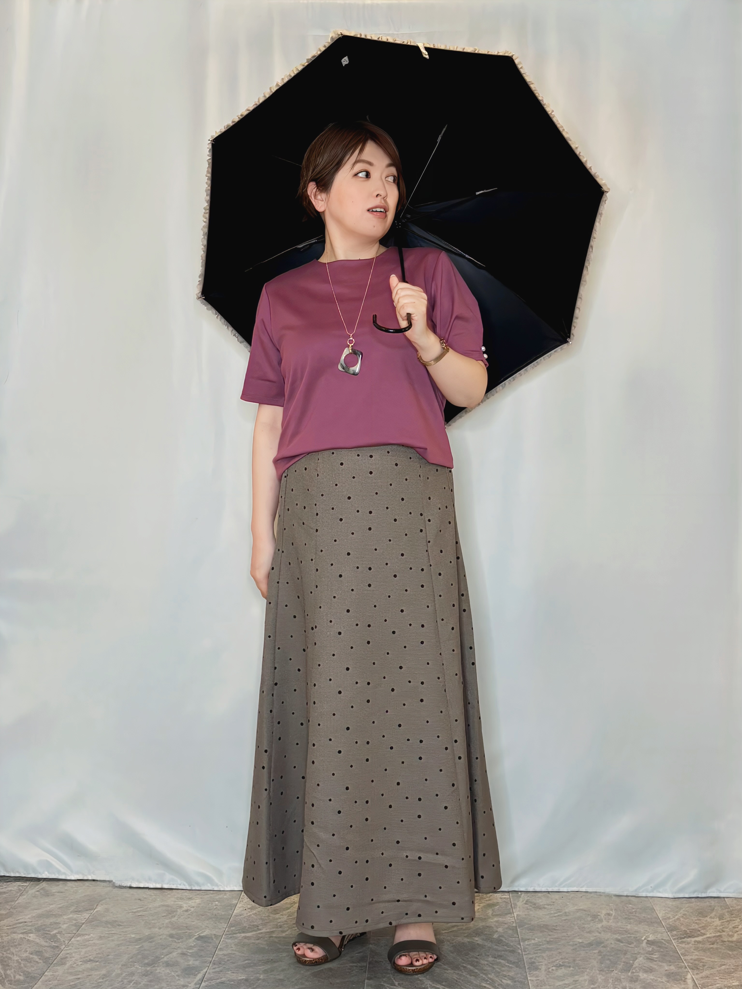 たみさんの「SHOO･LA･RUE｜【2点セット/洗濯機可/S-LL】お袖パールがアクセント ネックレス付きトップス」を使ったコーディネート
