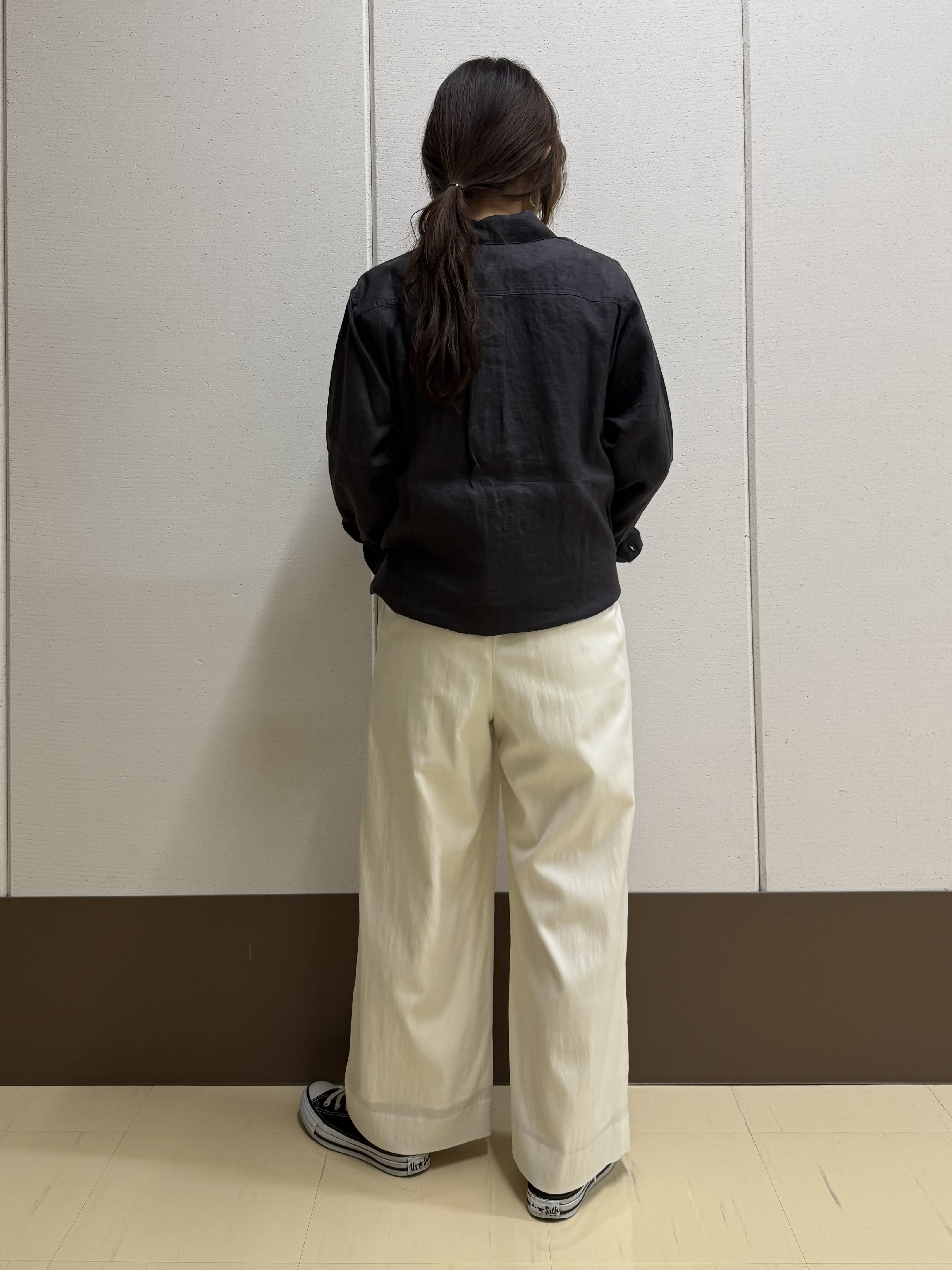 mamiさんの「INDIVI｜【抗菌防臭／消臭】上品光沢コットンTシャツ」を使ったコーディネート