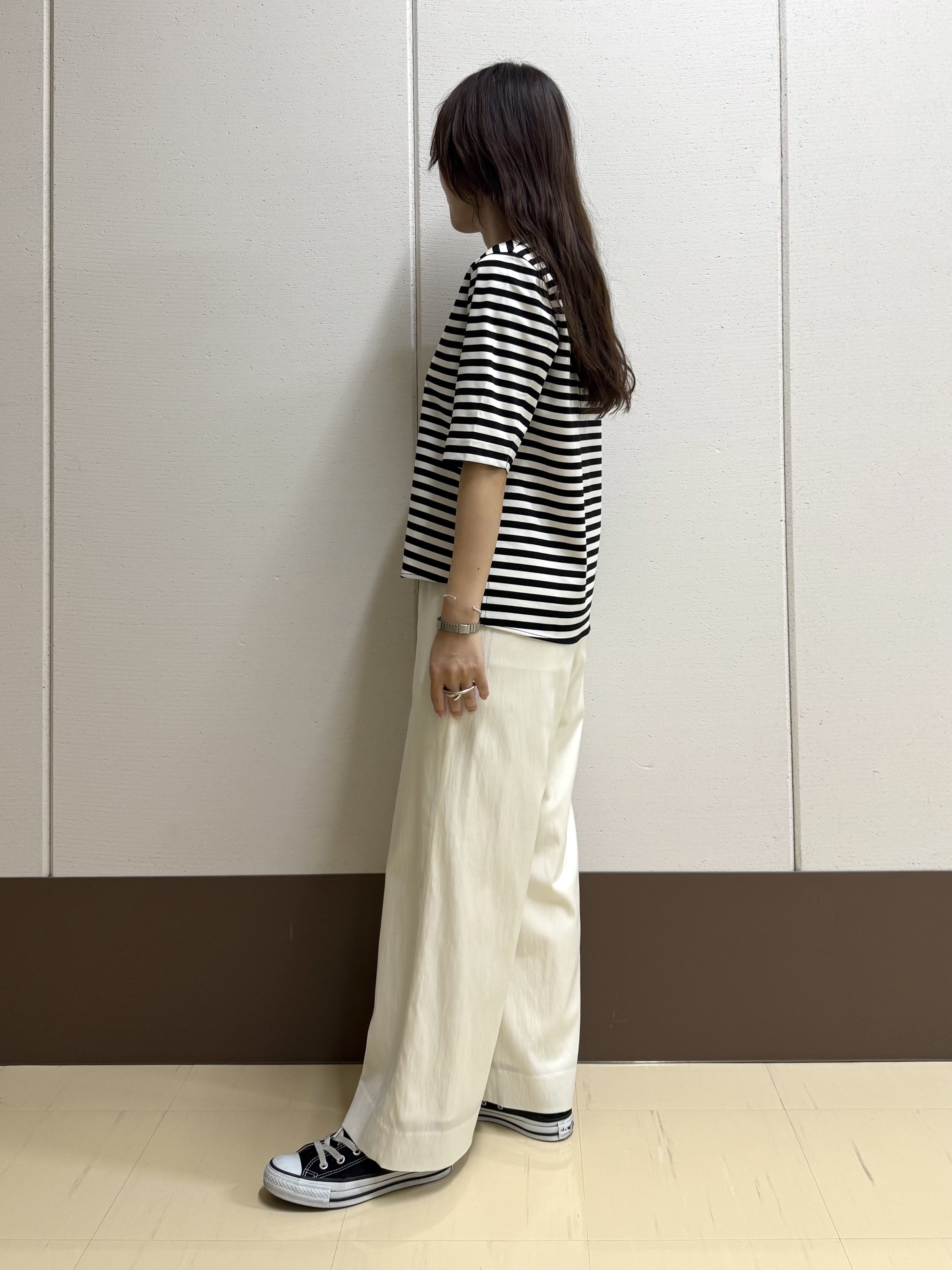 mamiさんの「INDIVI｜【抗菌防臭／消臭】上品光沢コットンTシャツ」を使ったコーディネート