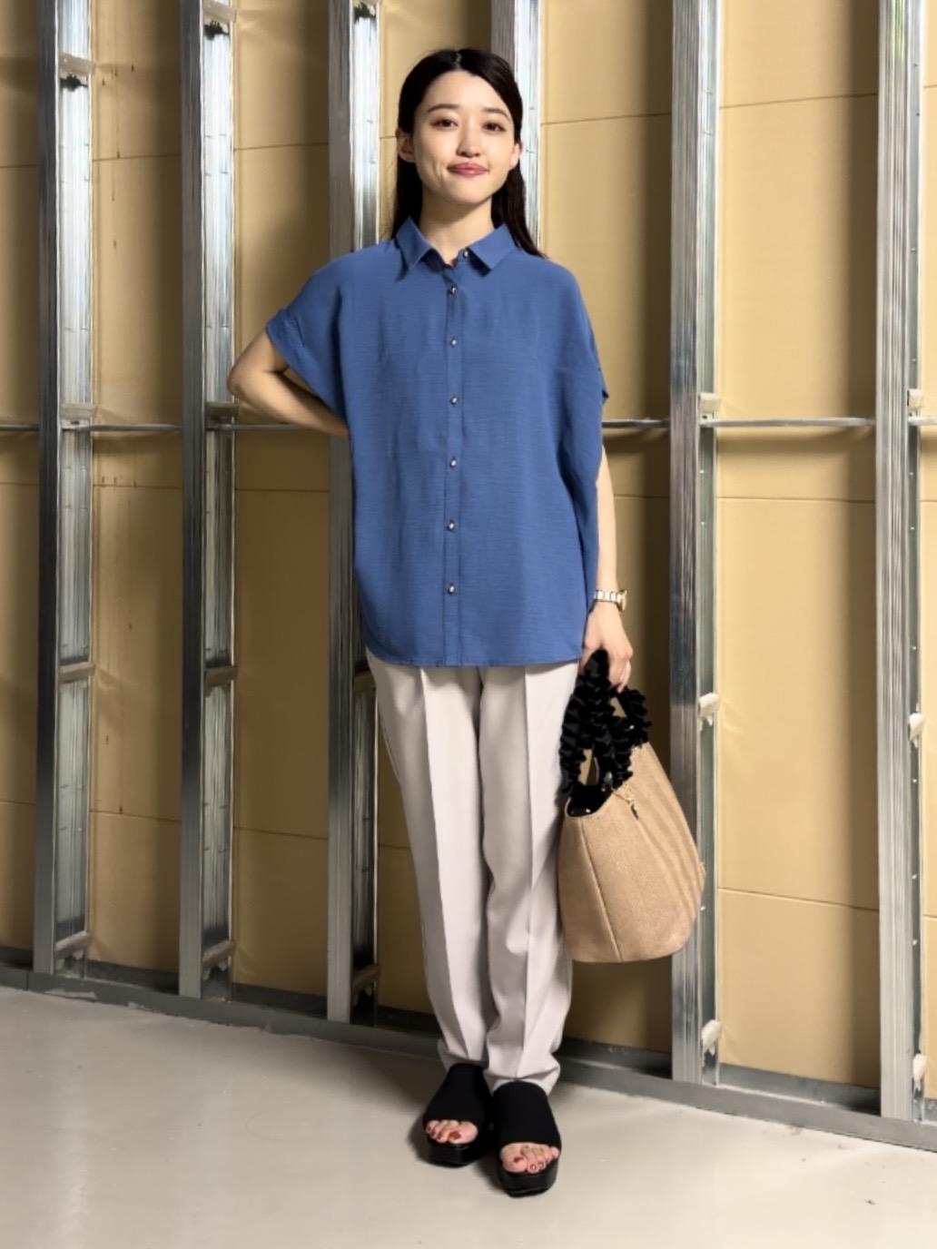 sahoさんの「THE SHOP TK｜【ひんやり/防しわ/UV/吸水速乾】襟付き フレンチスリーブシャツ」を使ったコーディネート