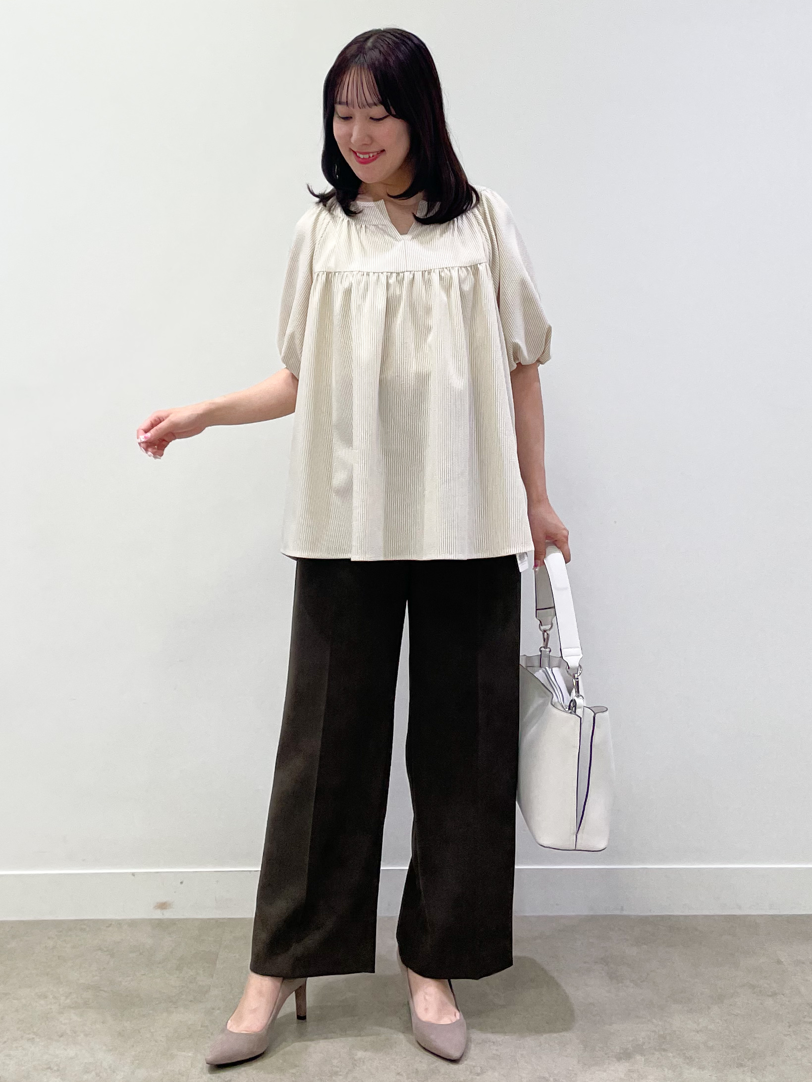 yukariさんの「Reflect｜【セットアップ可】テーラードカラーミディアム丈ジレ」を使ったコーディネート