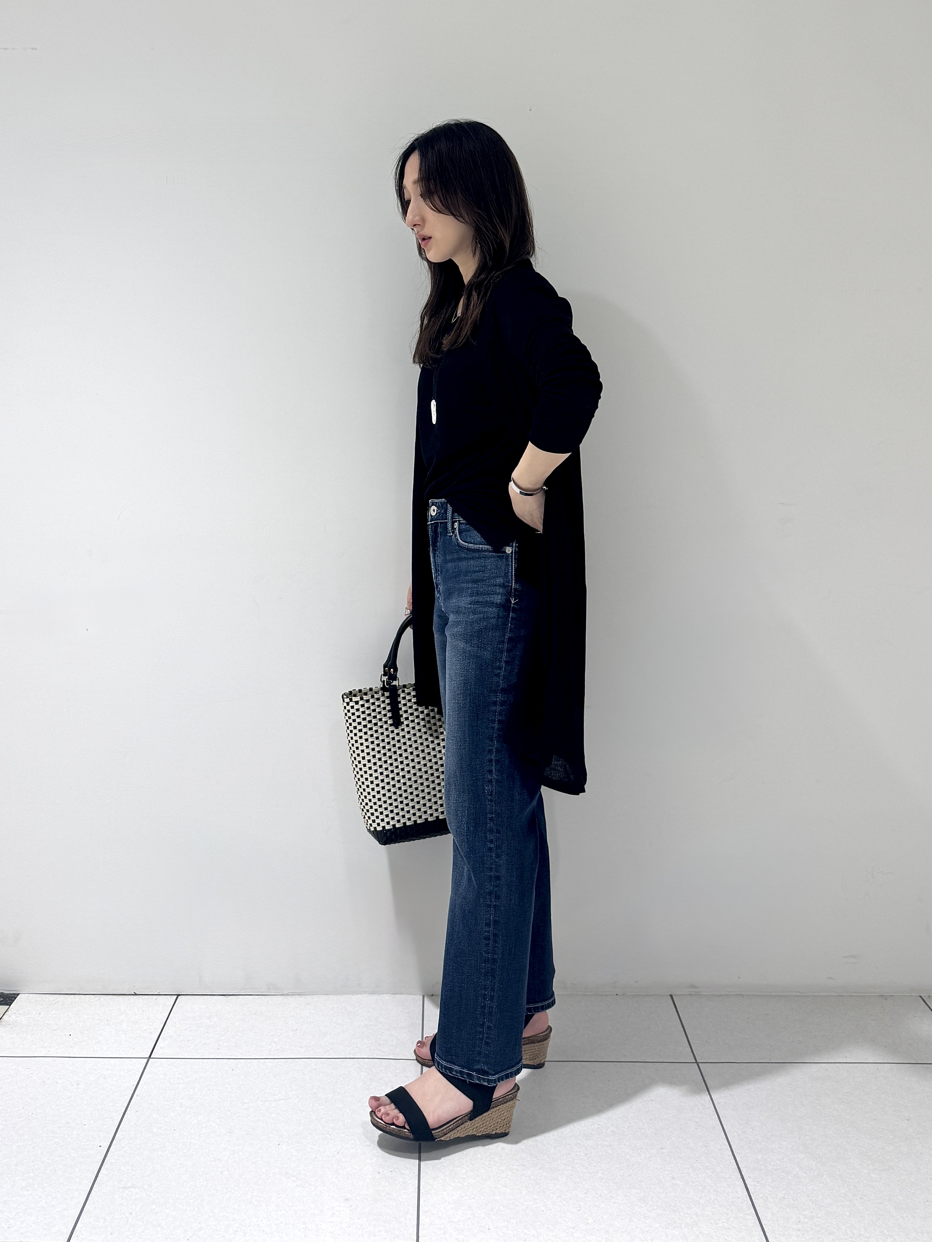 そんさんの「INDIVI｜【洗える／アンサンブル可能】シアースストライプカーディガン」を使ったコーディネート