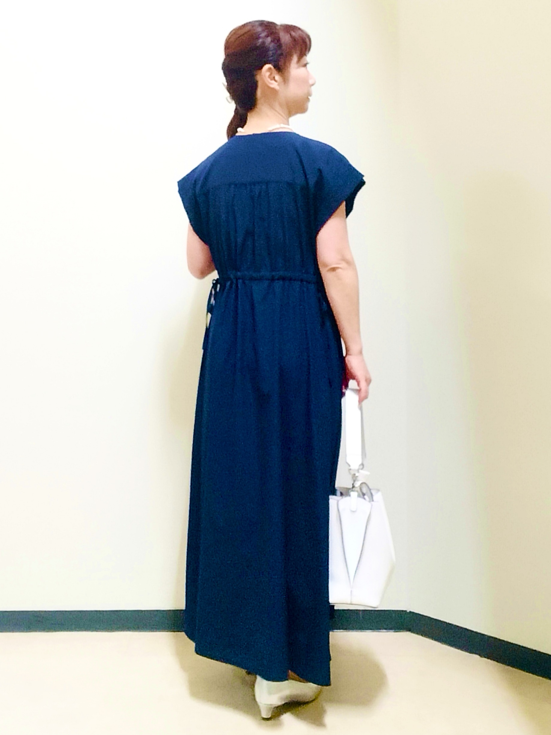 花さんの「Reflect｜【通気性あり／涼しい／マシンウォッシャブル】フロントボタンワンピース」を使ったコーディネート