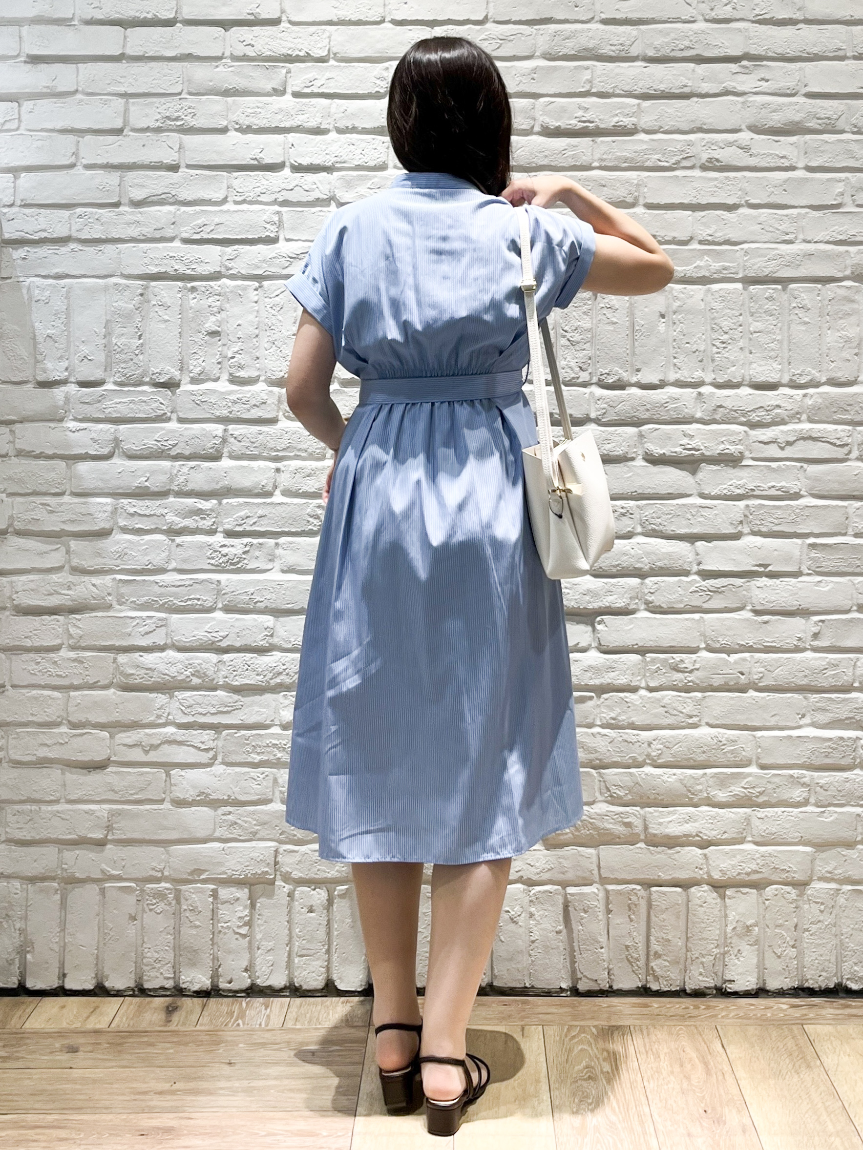 erinaさんの「index｜【接触冷感／UV】ストライプタックシャツワンピース《洗濯機OK》」を使ったコーディネート