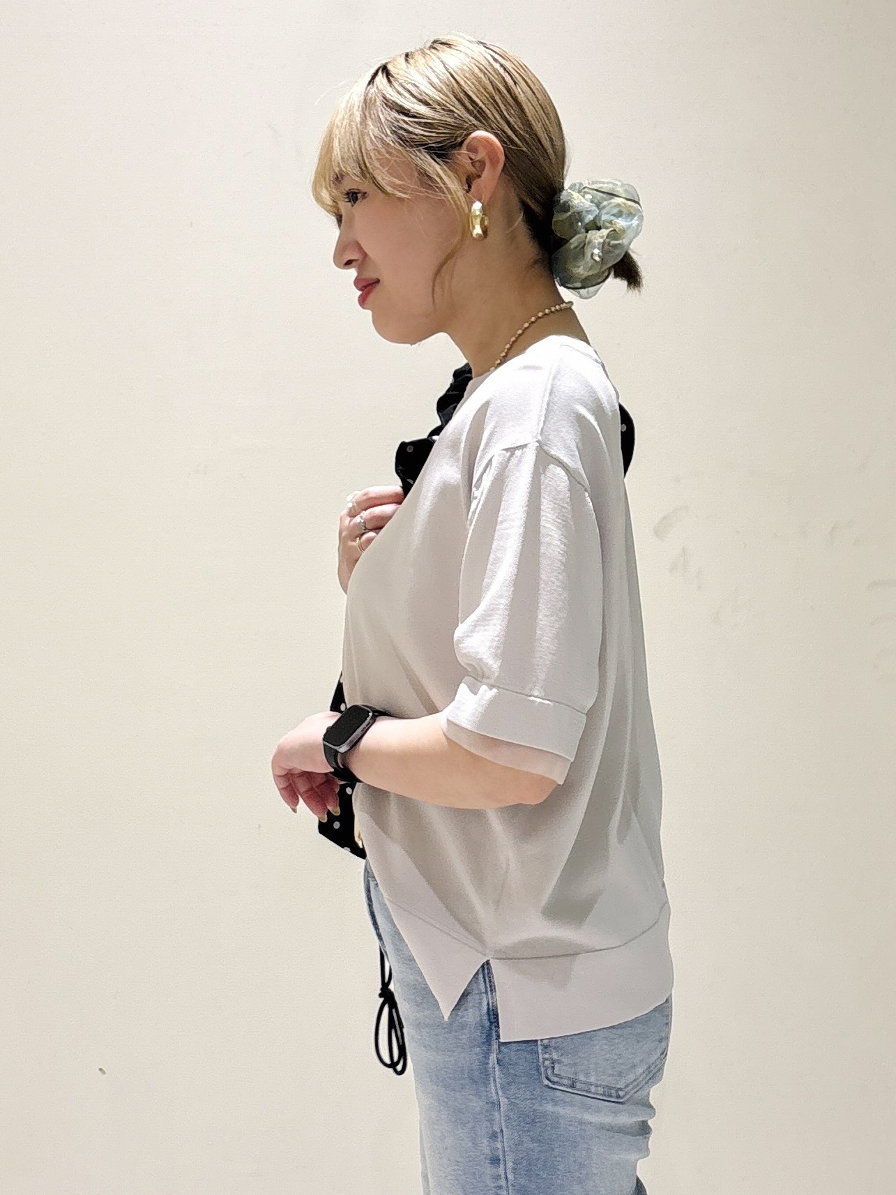 みきちぃさんの「OPAQUE.CLIP｜【UV／接触冷感／抗ピル】シアー＆レイヤード風さらりニット《洗濯機OK》」を使ったコーディネート