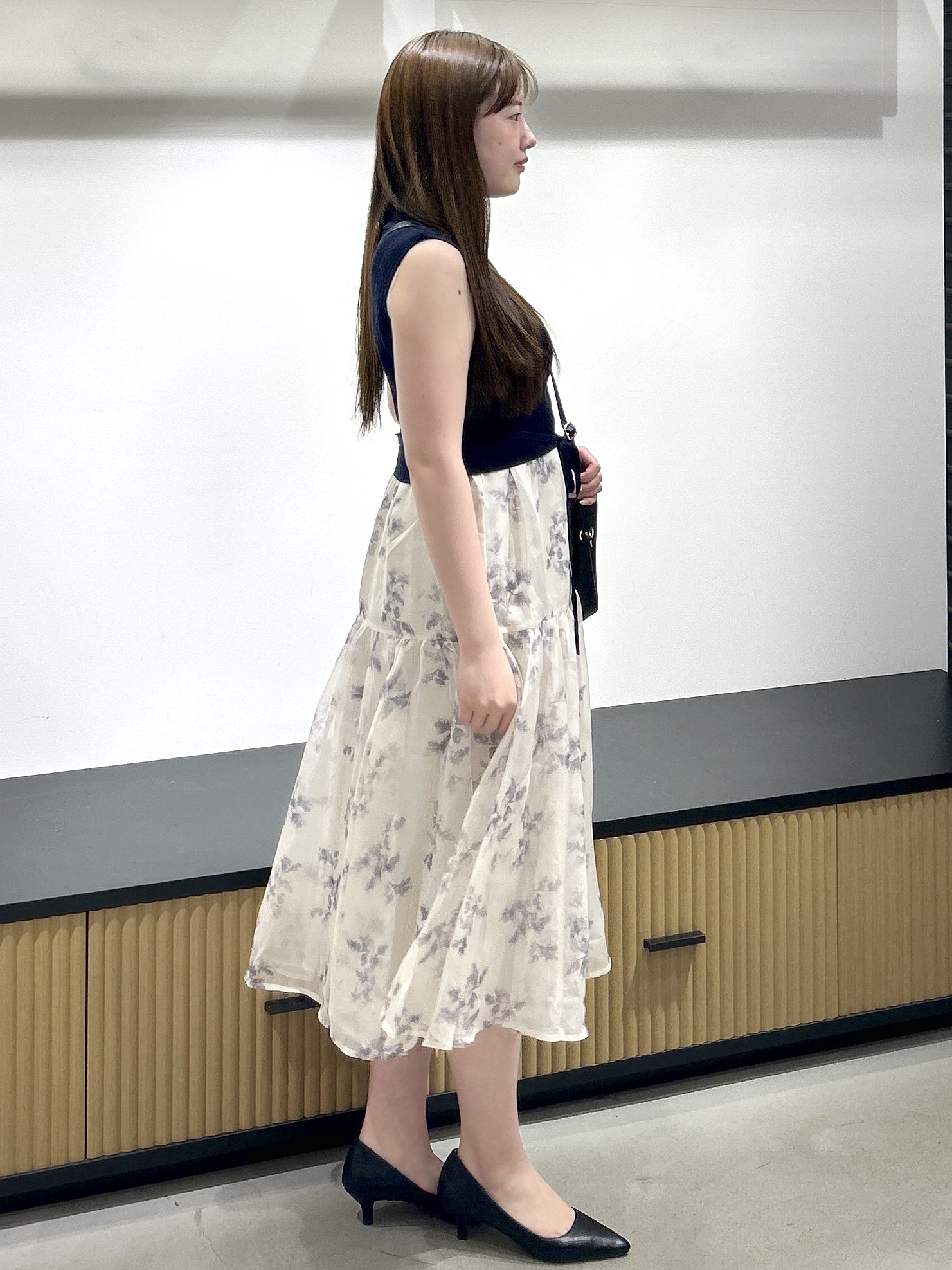 sayaさんの「OPAQUE.CLIP｜フラワーティアードドッキングワンピース【洗濯機OK】」を使ったコーディネート