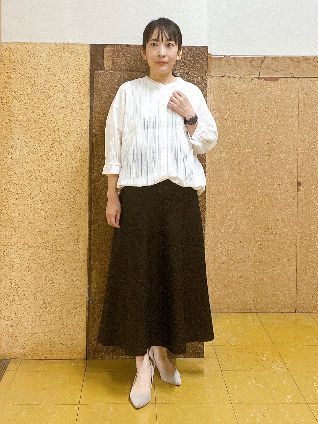 hattoriさんの「INDIVI｜【さらっと素材／洗える】キカレースブラウス」を使ったコーディネート
