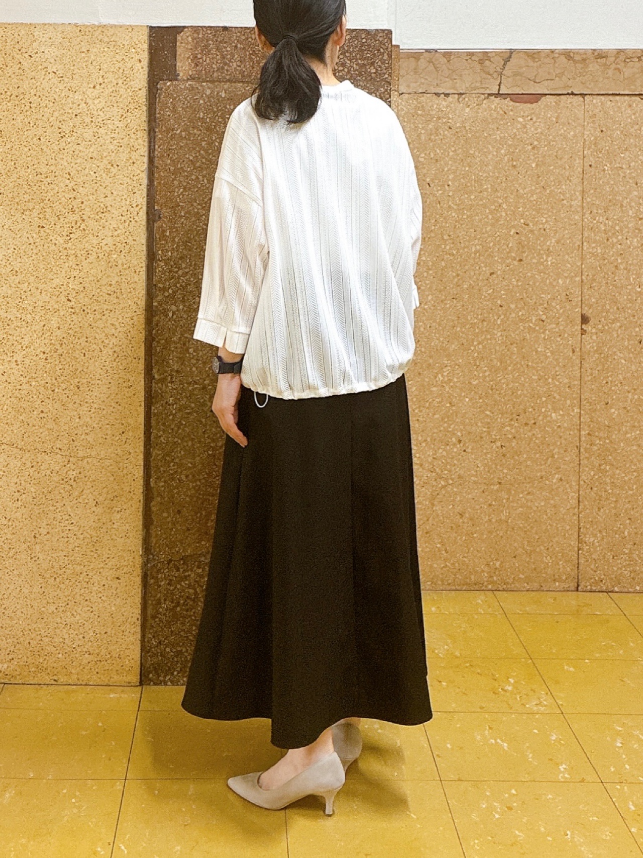 hattoriさんの「INDIVI｜【さらっと素材／洗える】キカレースブラウス」を使ったコーディネート