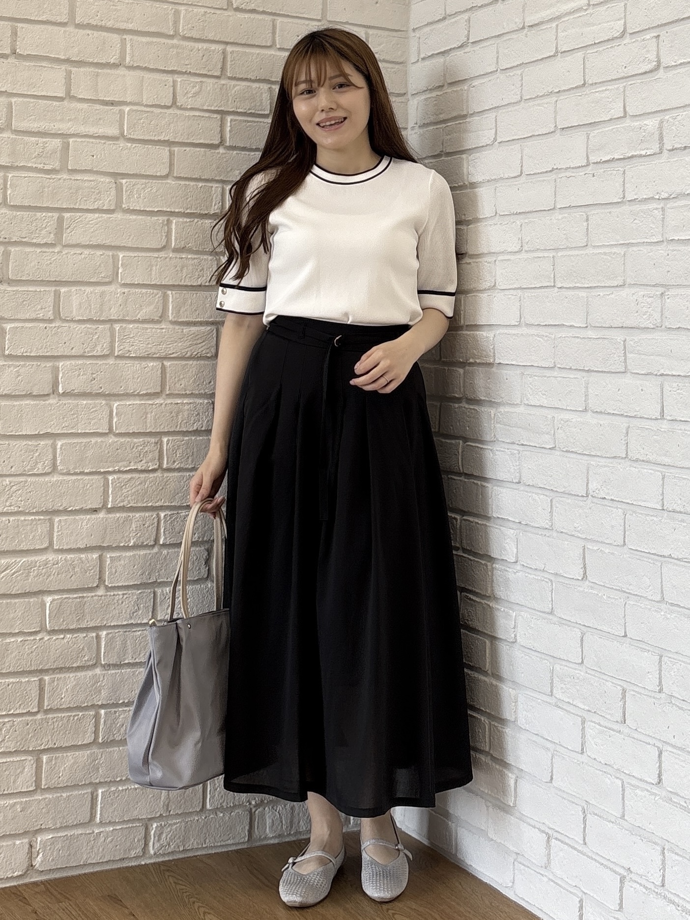 sayaさんの「grove｜【シリーズ累計36万枚/名品ニット】やわらかドライタッチ 袖メッシュ編みニット」を使ったコーディネート