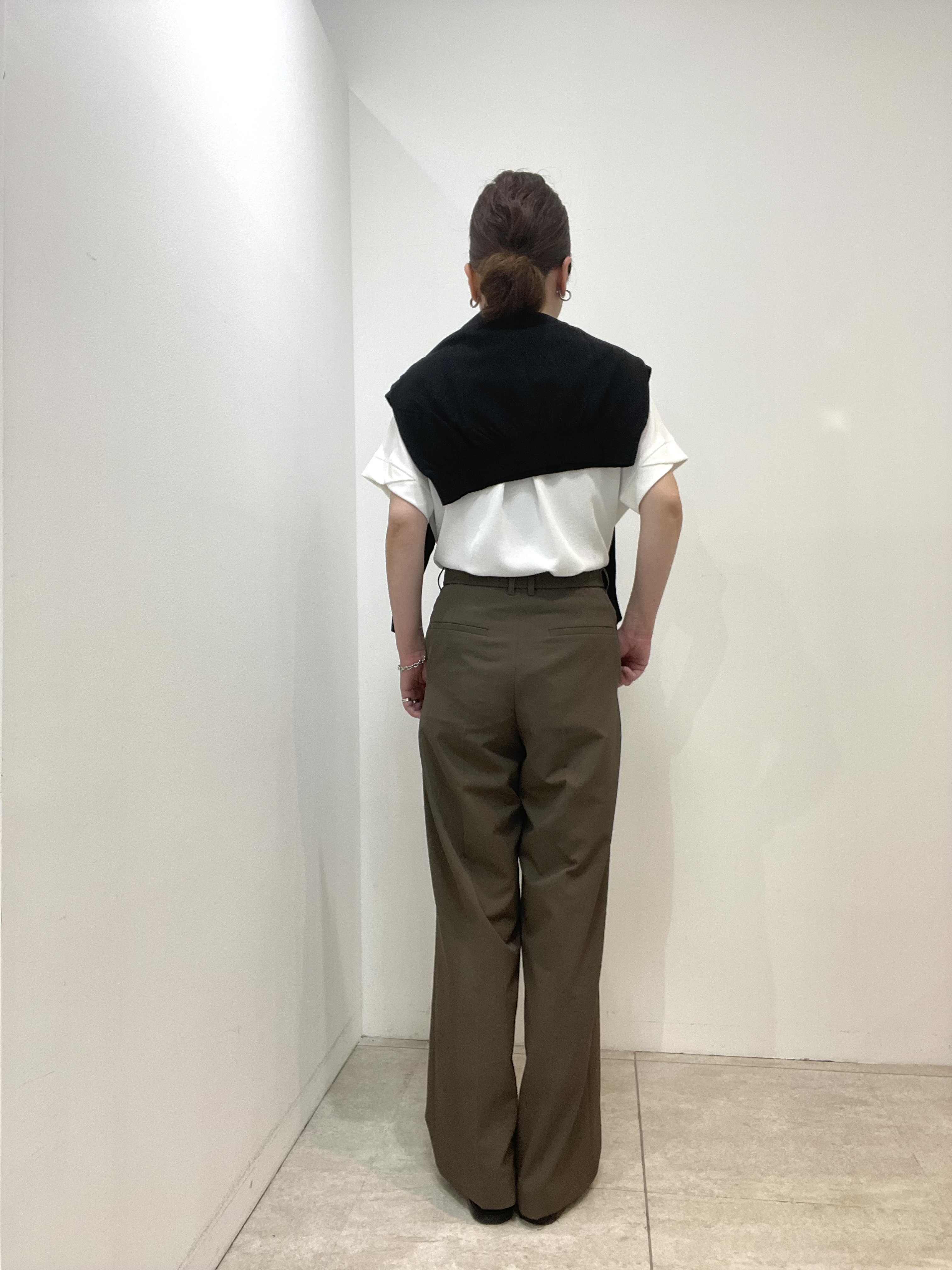 Wachiさんの「UNTITLED｜【9色展開/アンサンブル可】コットンクルーネックカーディガン」を使ったコーディネート