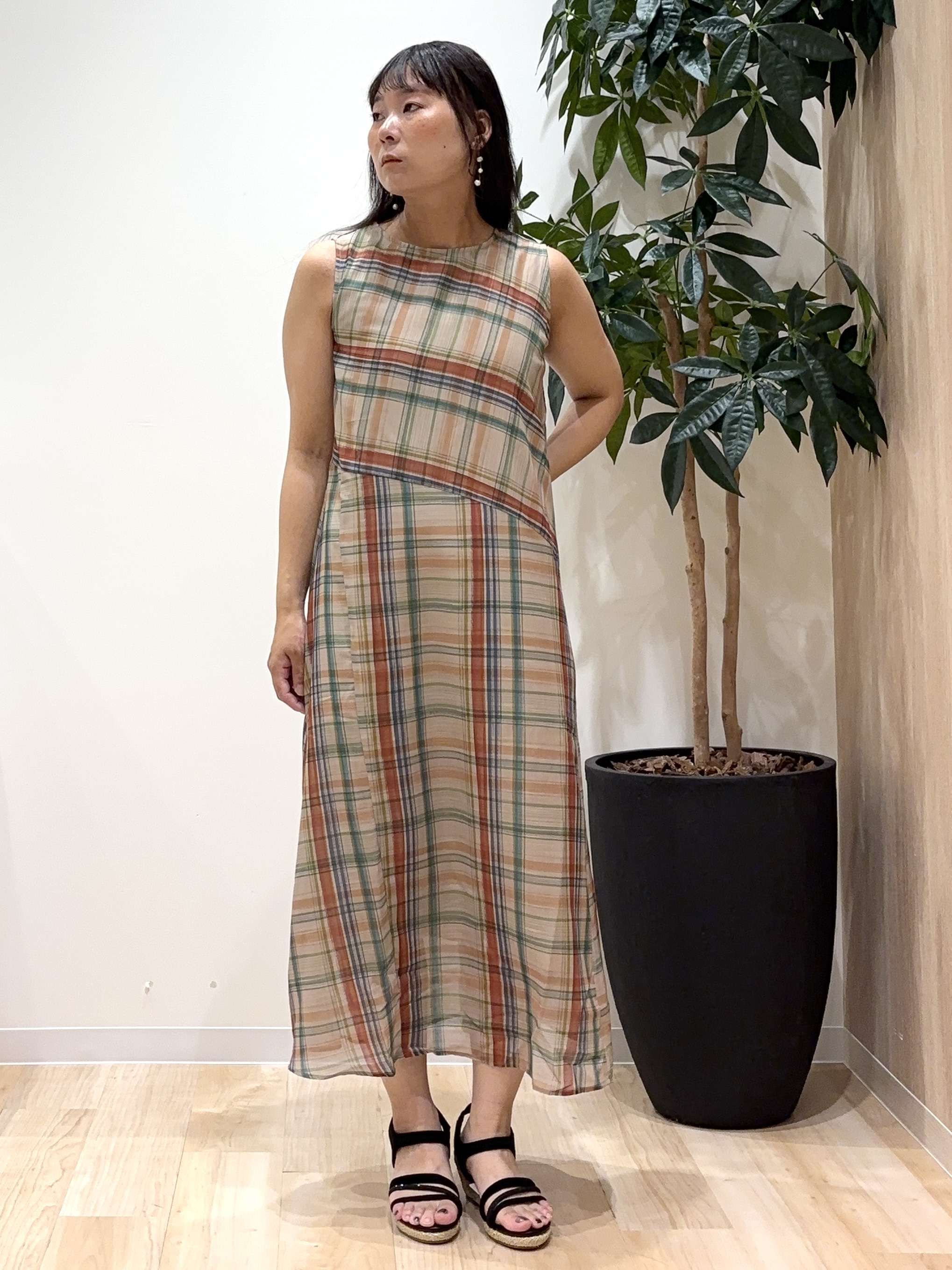 miraiさんの「grove｜【吸水速乾・通気性・洗える】衿付きハーフジャケット」を使ったコーディネート