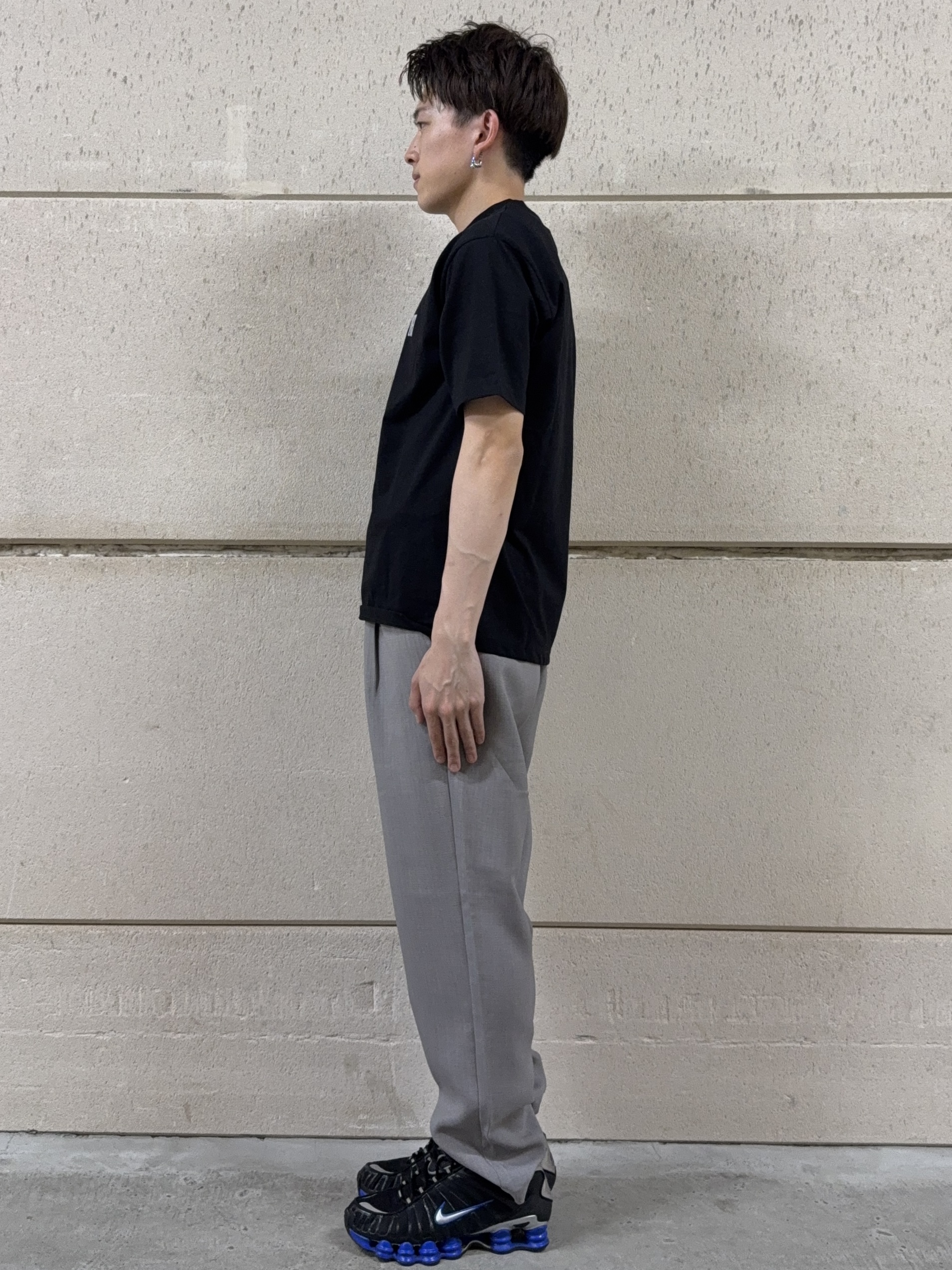 カシマさんの「THE SHOP TK｜COOLロゴ半袖Tシャツ 接触冷感／洗濯機OK」を使ったコーディネート