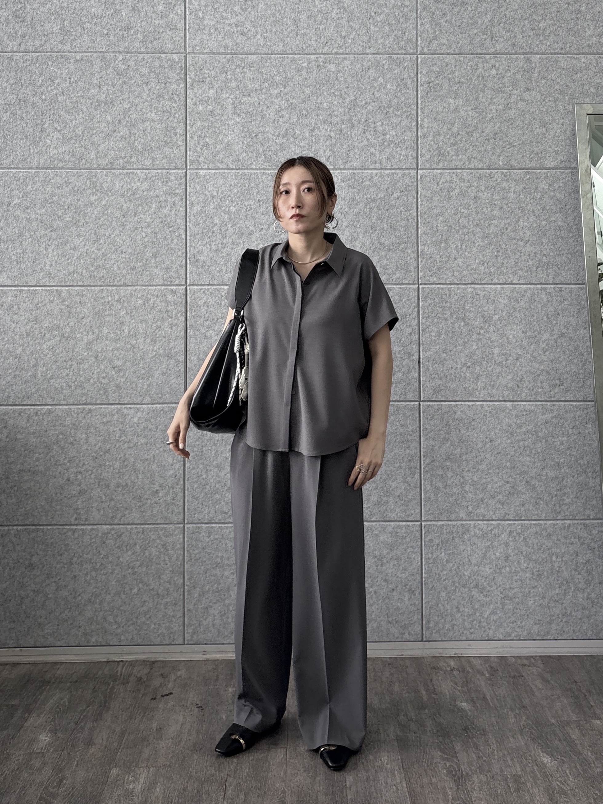 kotakiさんの「INDIVI｜Comfy SET UP｜フレアスリーブブラウス【セットアップ対応／通勤／カセット服／接触冷感／UV」を使ったコーディネート