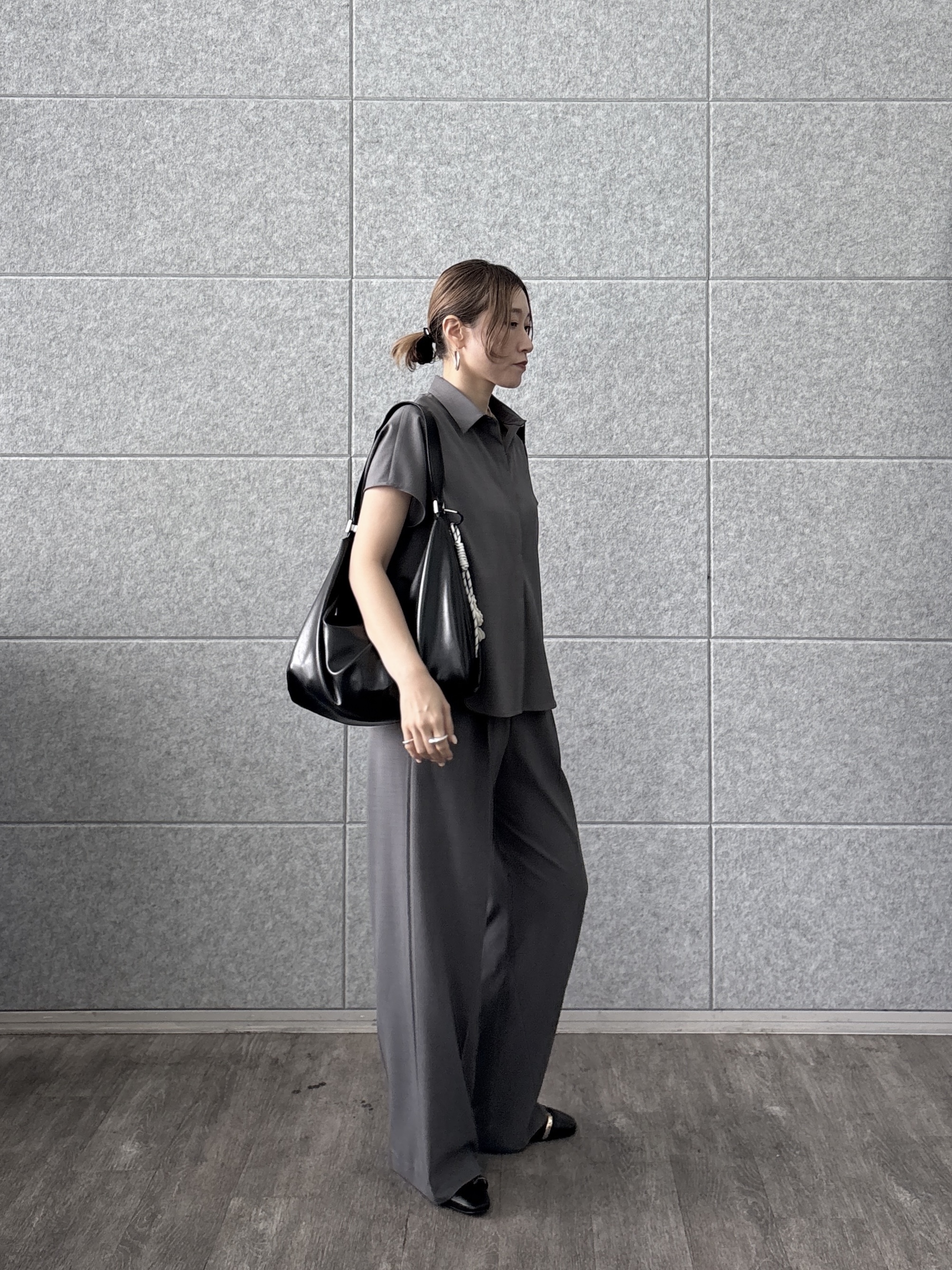 kotakiさんの「INDIVI｜Comfy SET UP｜フレアスリーブブラウス【セットアップ対応／通勤／カセット服／接触冷感／UV」を使ったコーディネート