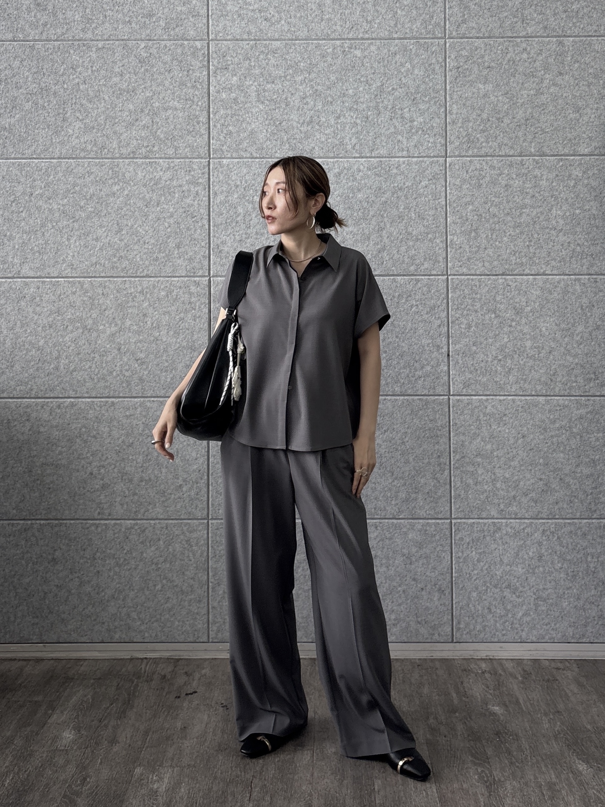 kotakiさんの「INDIVI｜Comfy SET UP｜フレアスリーブブラウス【セットアップ対応／通勤／カセット服／接触冷感／UV」を使ったコーディネート