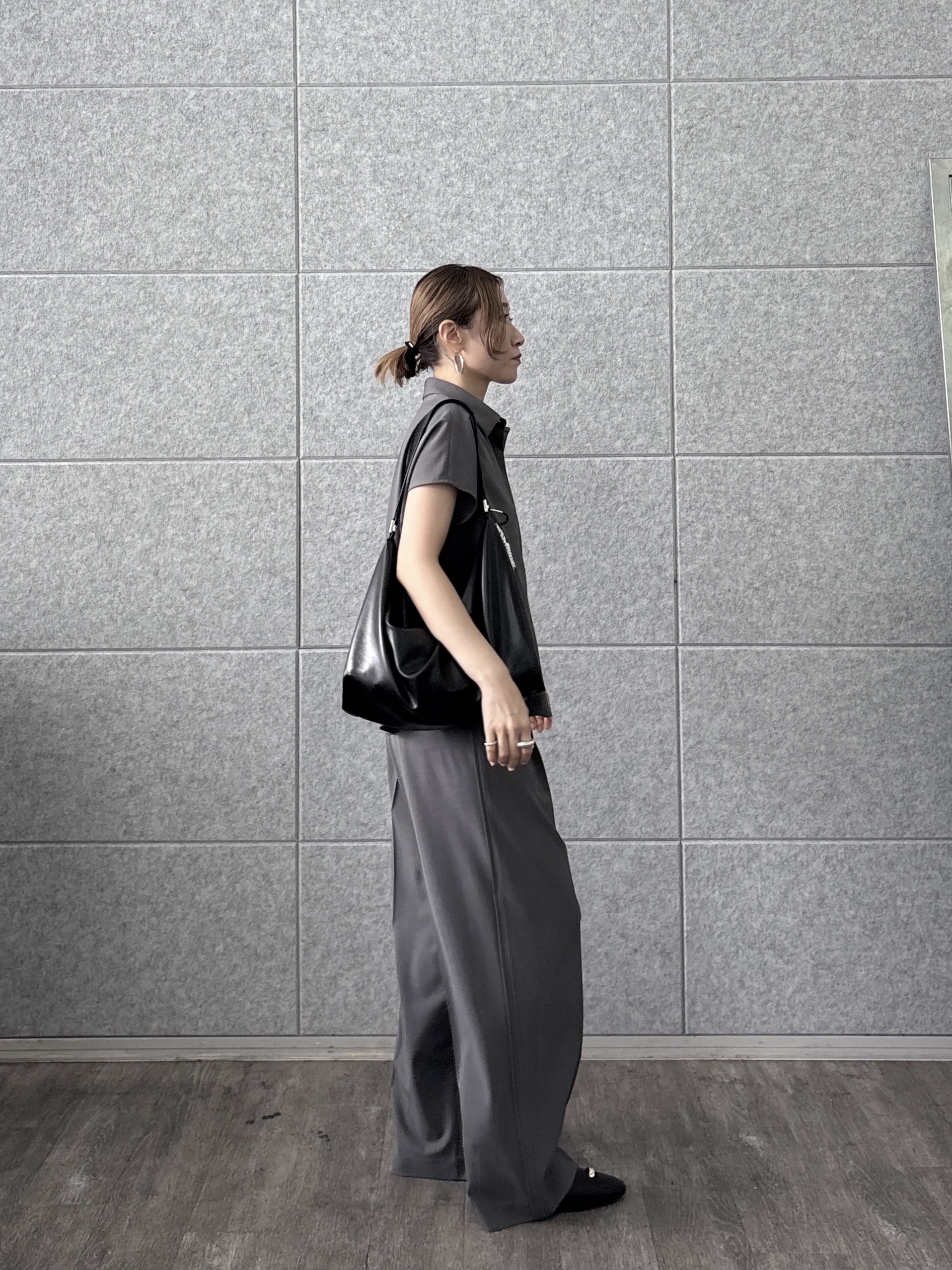 kotakiさんの「INDIVI｜Comfy SET UP｜フレアスリーブブラウス【セットアップ対応／通勤／カセット服／接触冷感／UV」を使ったコーディネート