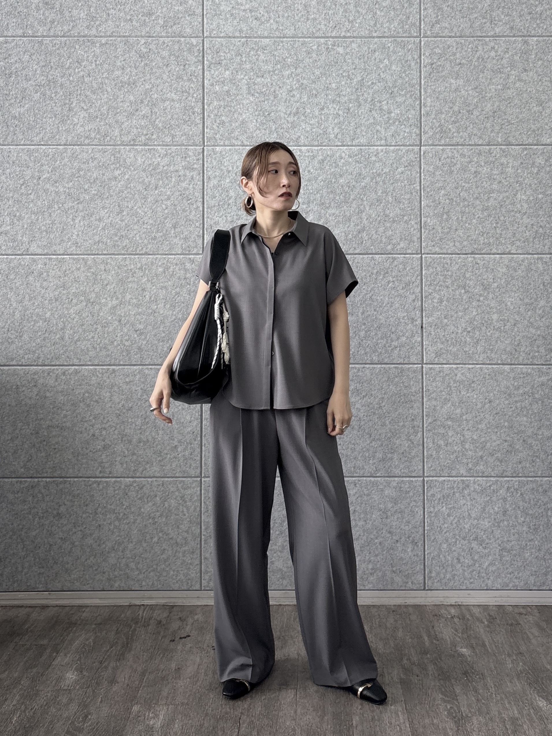 kotakiさんの「INDIVI｜Comfy SET UP｜フレアスリーブブラウス【セットアップ対応／通勤／カセット服／接触冷感／UV」を使ったコーディネート