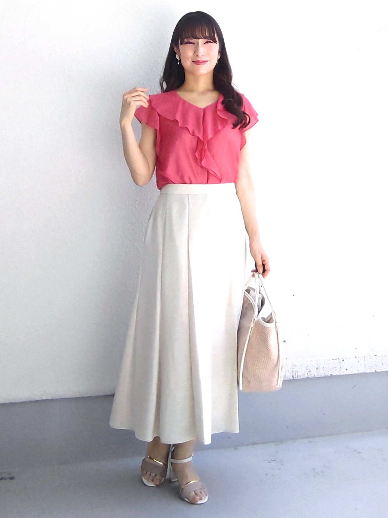 keinaさんの「SunaUna｜【手洗い可／日本製】フリルブラウス」を使ったコーディネート