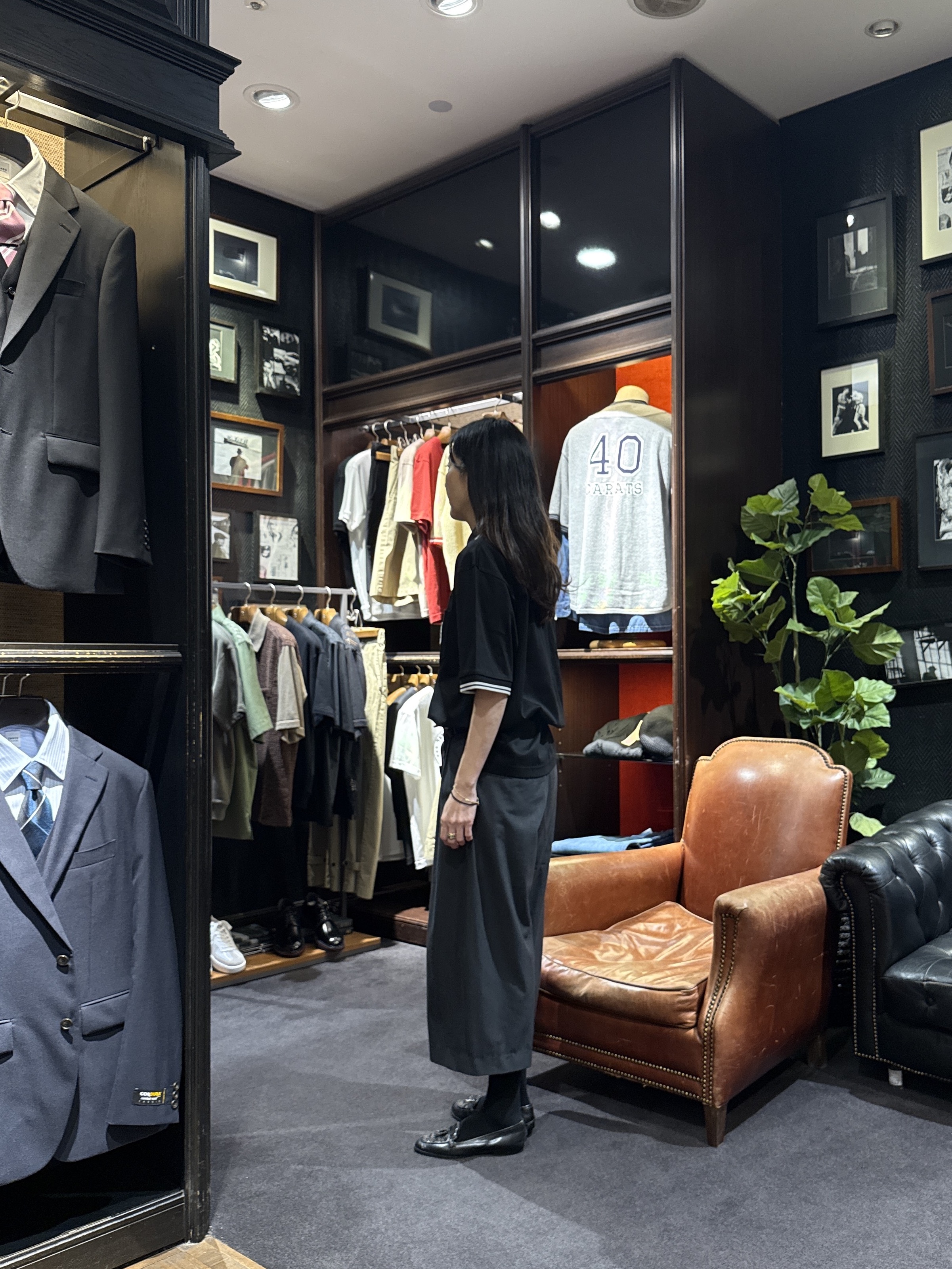 神野（jinno）さんの「TAKEO KIKUCHI｜【BOWLER HAT LABEL】アイスクリアコットン ボーラーハットウォーカー ポロシャツ」を使ったコーディネート