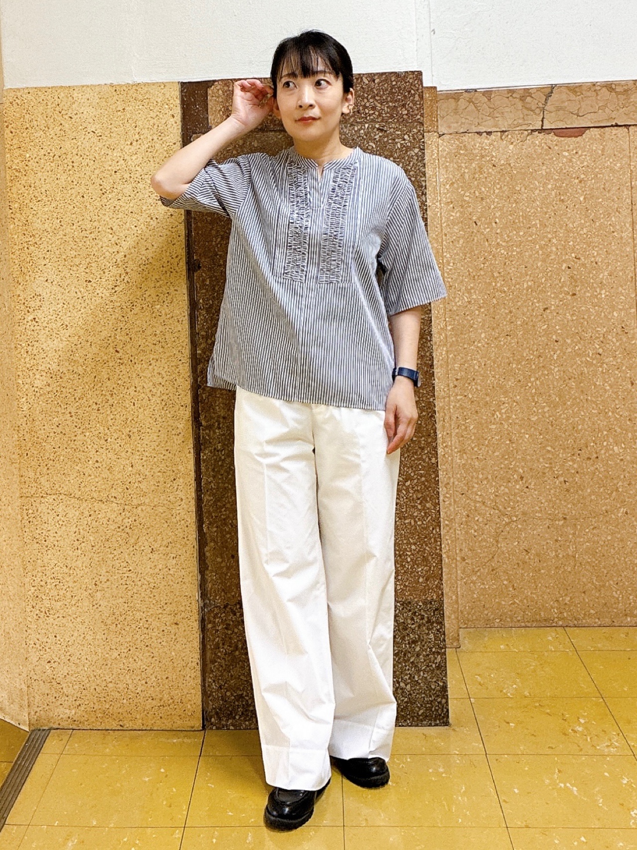 hattoriさんの「INDIVI｜【UVケア／吸汗速乾／着映え】フリルピンタックブラウス」を使ったコーディネート