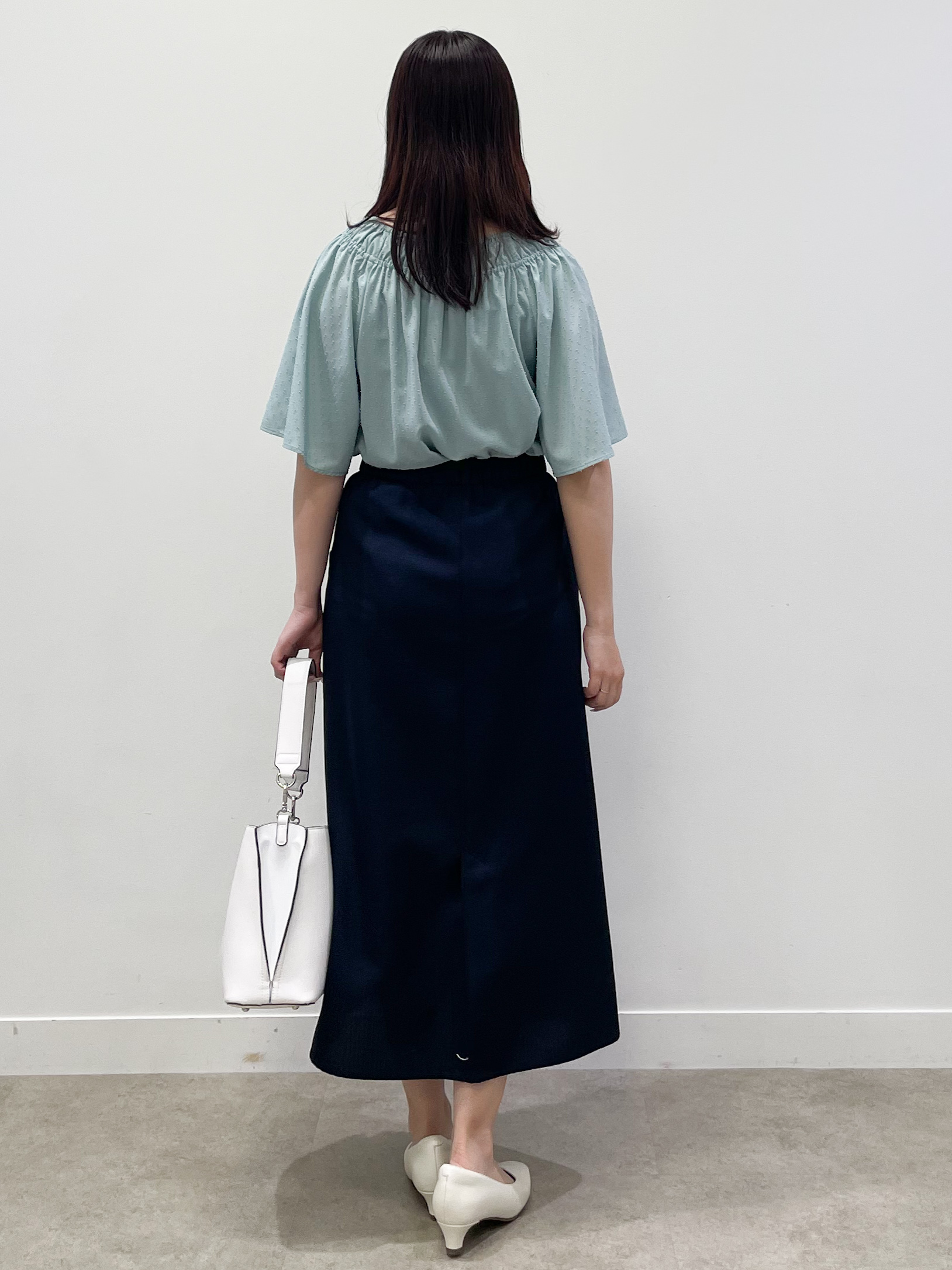 yukariさんの「Reflect｜ネックギャザーデザインブラウス」を使ったコーディネート