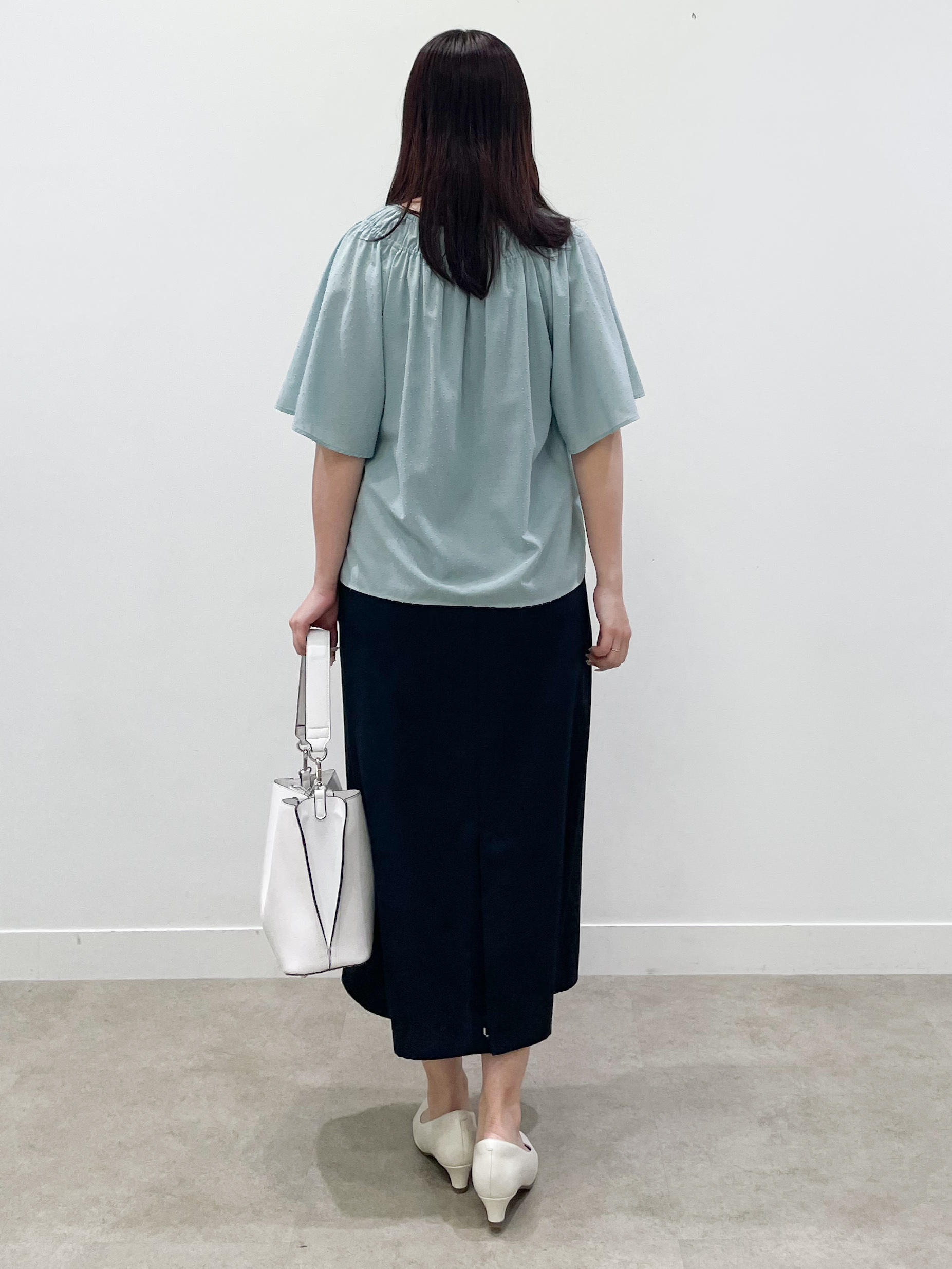 yukariさんの「Reflect｜ネックギャザーデザインブラウス」を使ったコーディネート