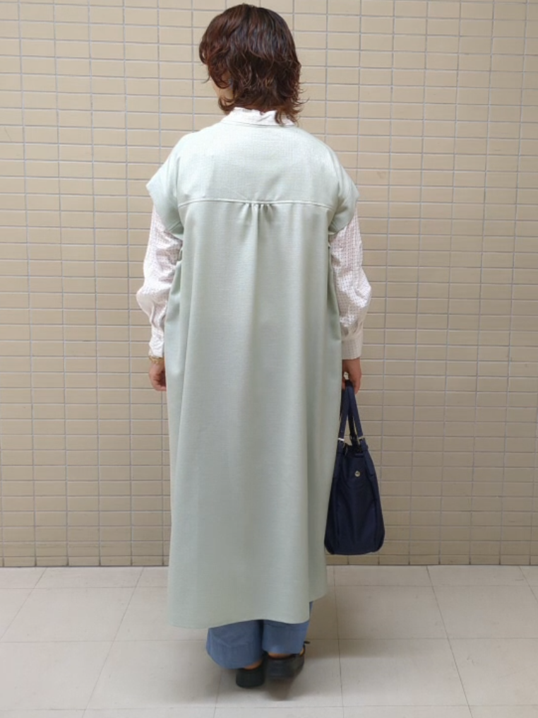 ハム太郎さんの「Reflect｜すっきり見えバンドカラーシャツワンピース」を使ったコーディネート