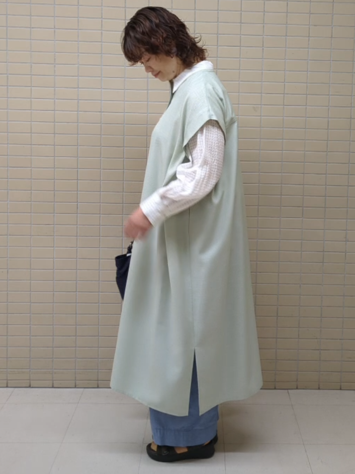 ハム太郎さんの「Reflect｜すっきり見えバンドカラーシャツワンピース」を使ったコーディネート