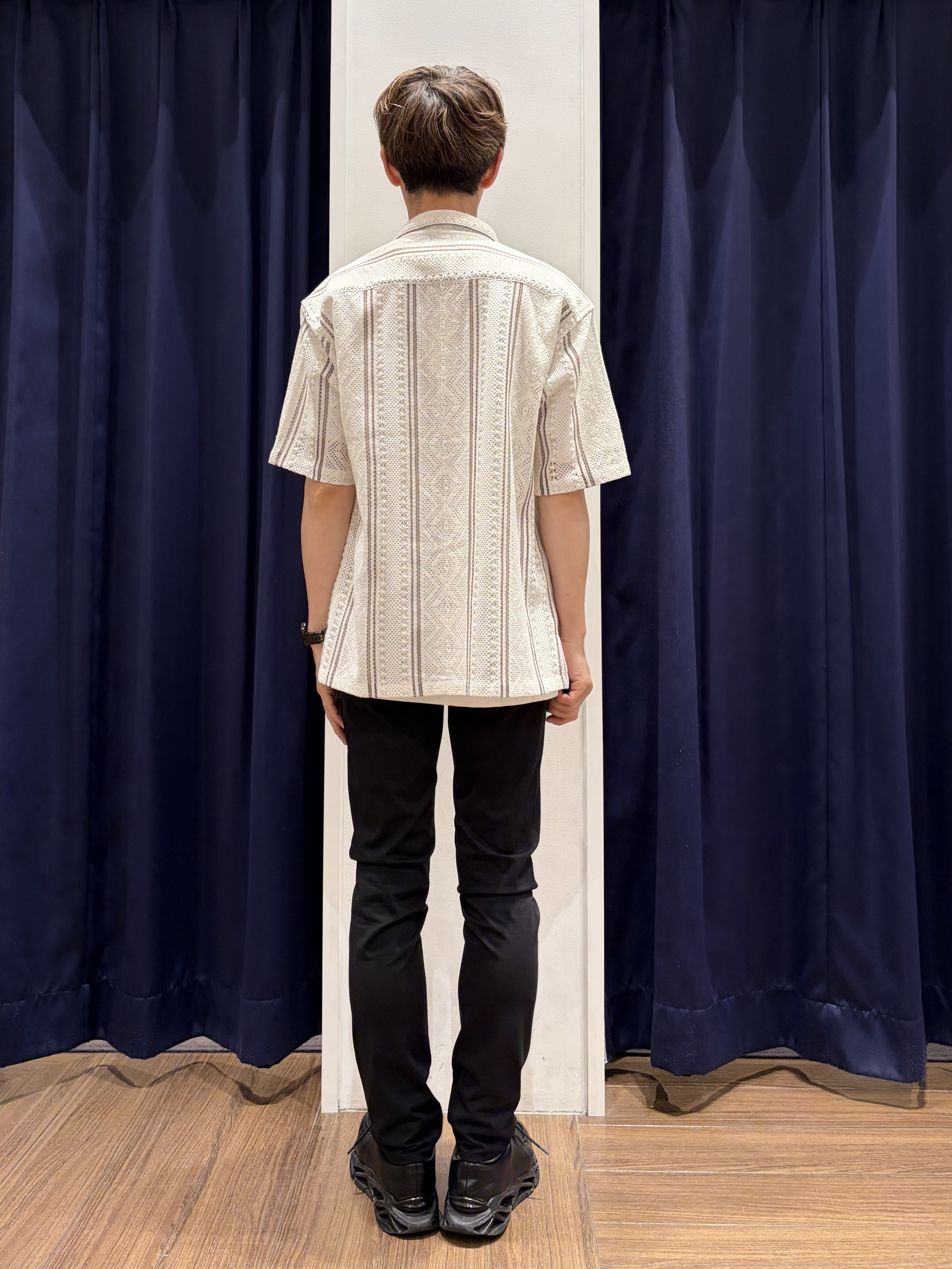 つーじーさんの「THE SHOP TK｜【2点セット】クラフトレース 半袖シャツ＋半袖Tシャツ」を使ったコーディネート