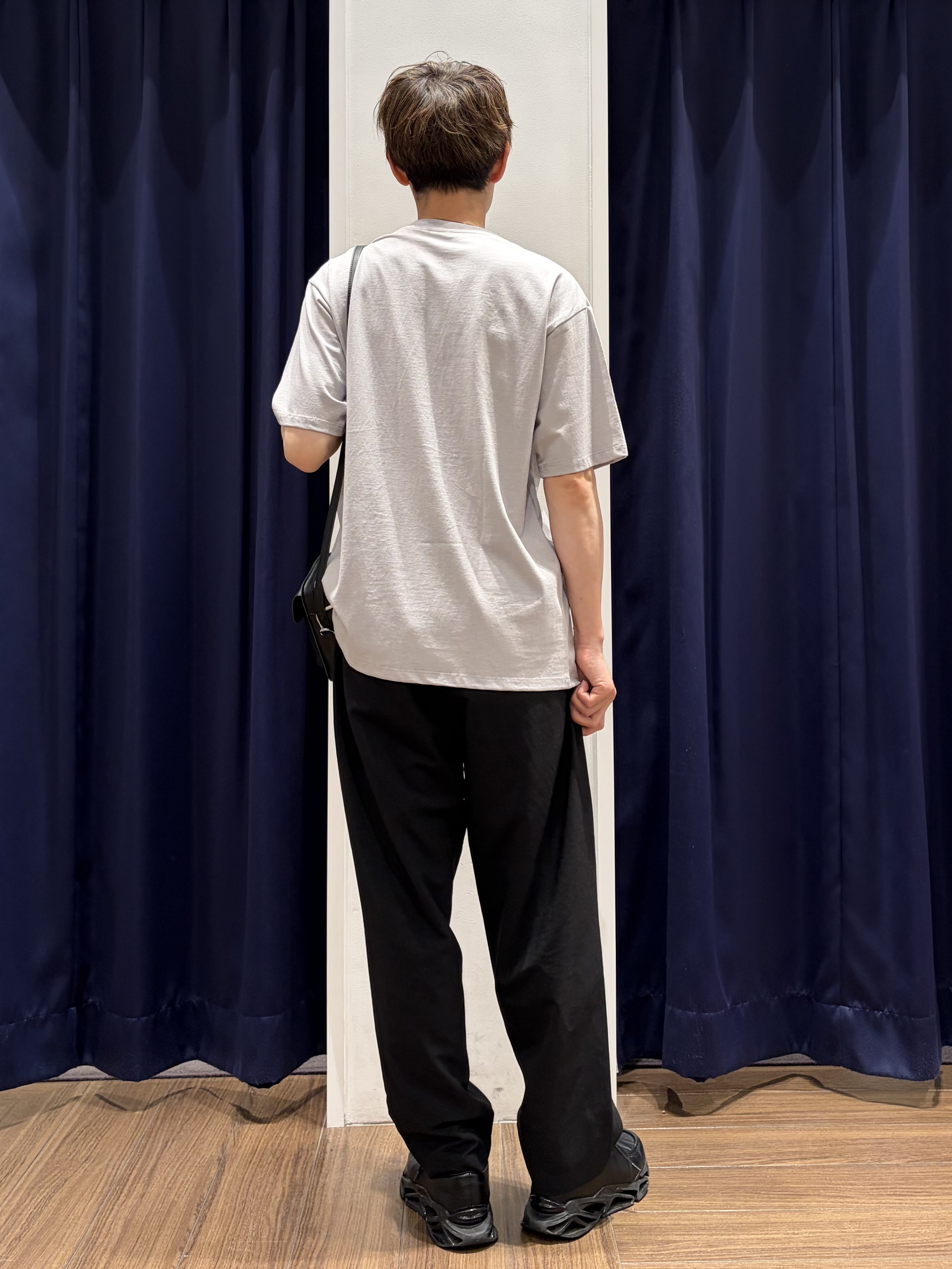 つーじーさんの「THE SHOP TK｜モノクロ フォトグラフィー 半袖Tシャツ 洗濯機OK」を使ったコーディネート