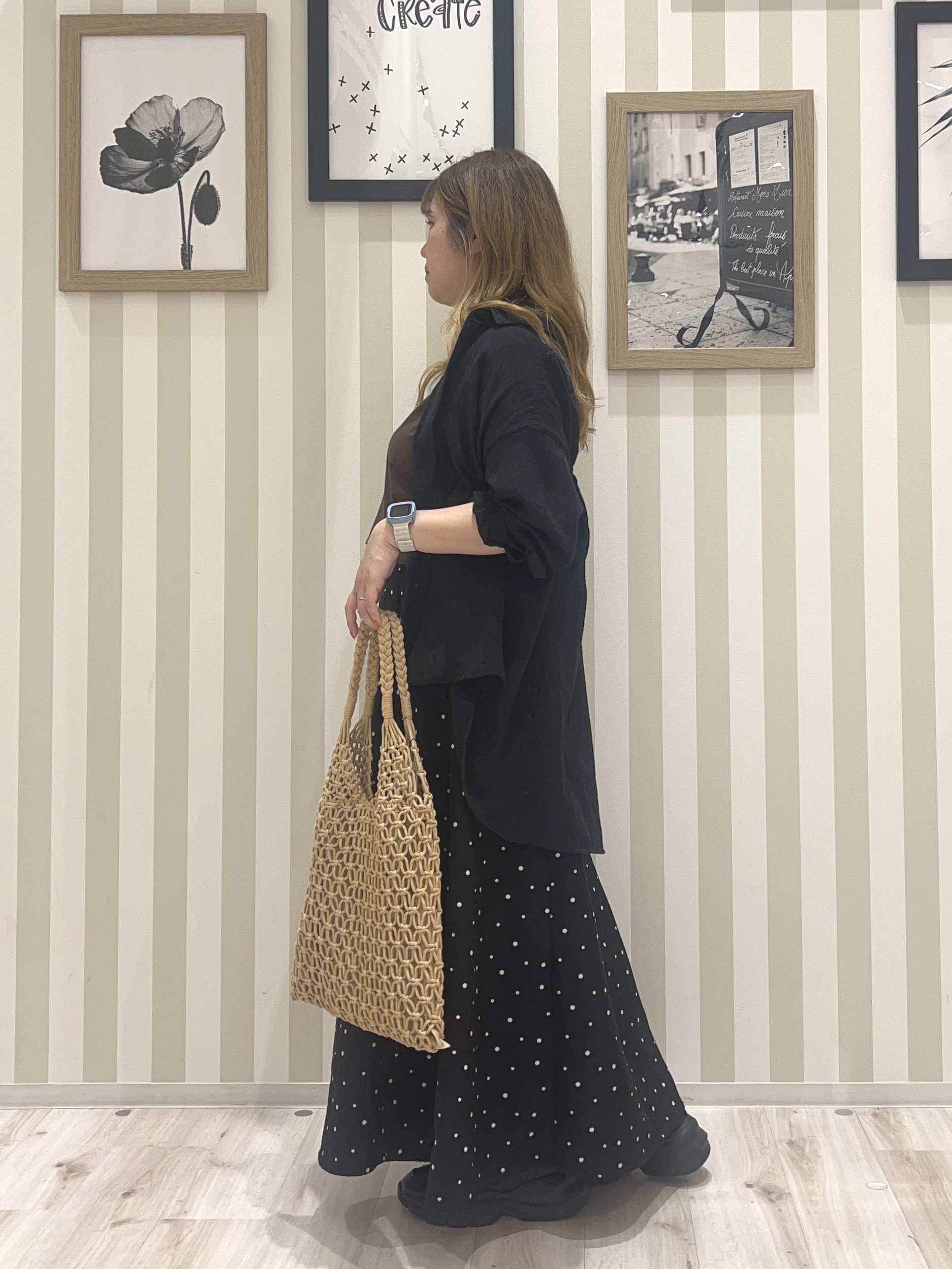 mさんの「SHOO･LA･RUE｜【体型カバー】ふんわり質感 やわらかこなれシアーシャツ」を使ったコーディネート