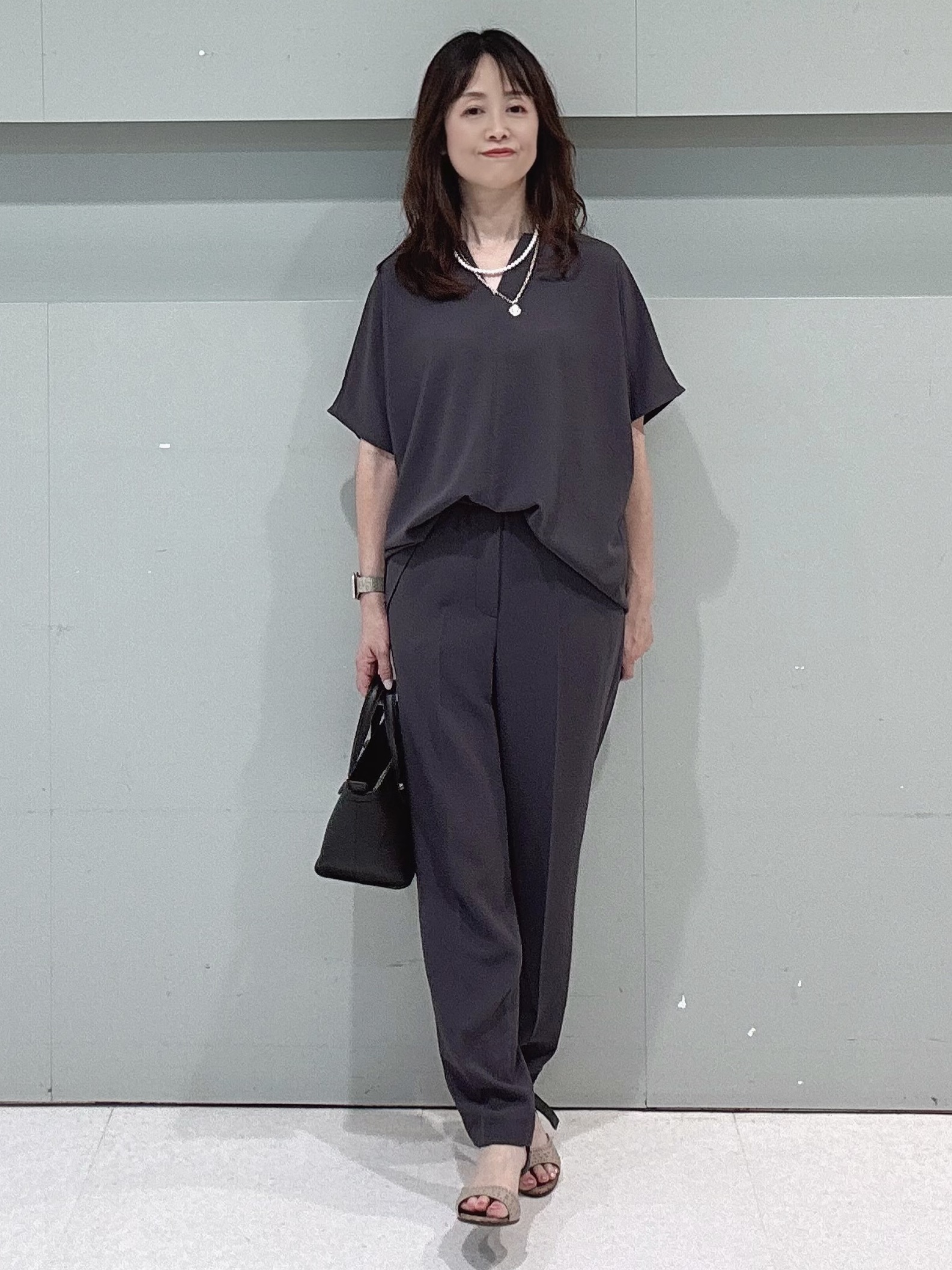 makiさんの「UNTITLED｜【9色展開/アンサンブル可】コットンクルーネックカーディガン」を使ったコーディネート