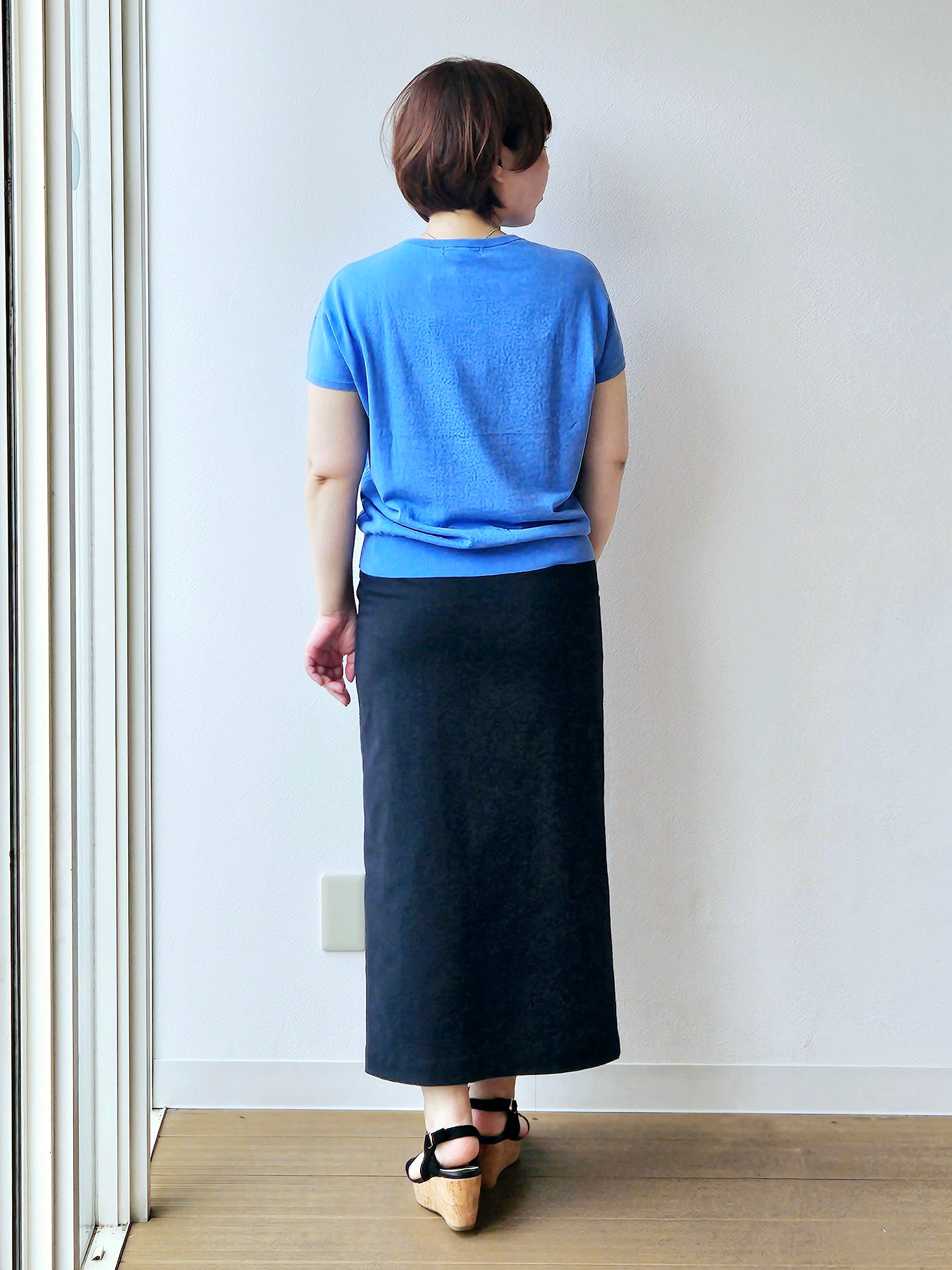 やじまさんの「UNTITLED｜【9色展開/アンサンブル可】コットンクルーネックカーディガン」を使ったコーディネート