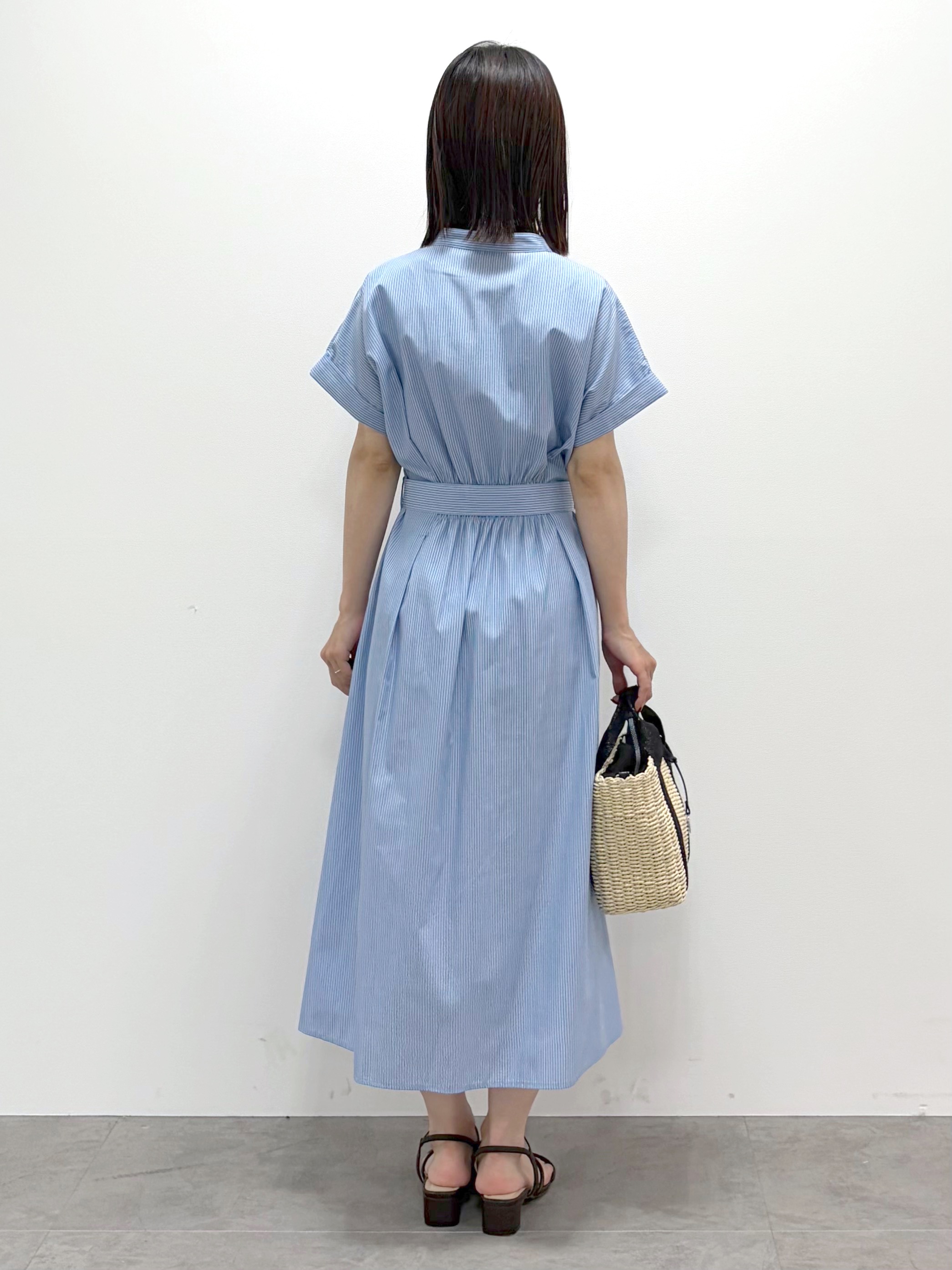 kozuさんの「index｜【接触冷感／UV】ストライプタックシャツワンピース《洗濯機OK》」を使ったコーディネート