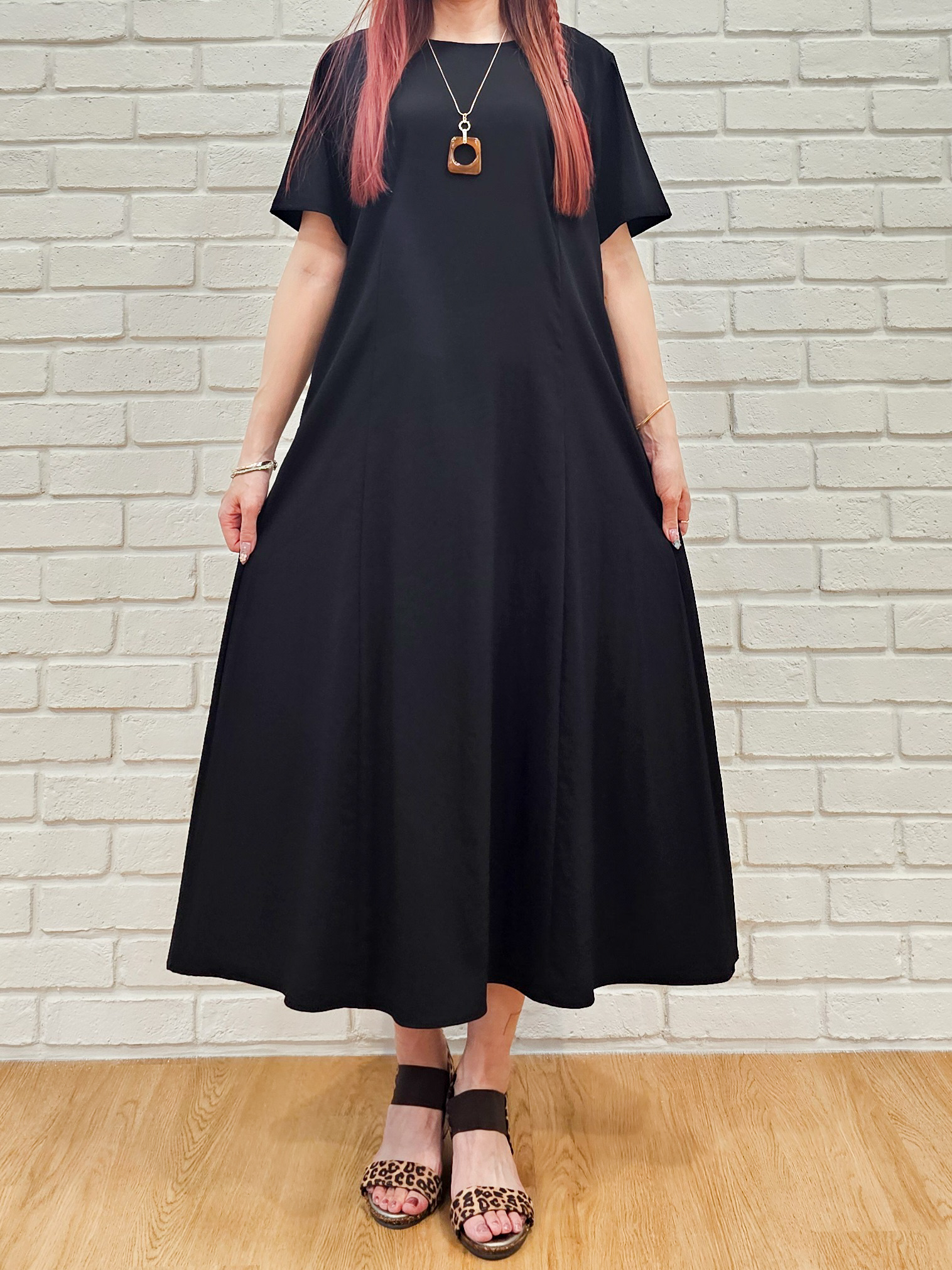 ゆゆさんの「SHOO･LA･RUE｜【S-LL/洗濯機可/セットアップ可】軽凛(かろりん) ひんやり切替ワンピース」を使ったコーディネート