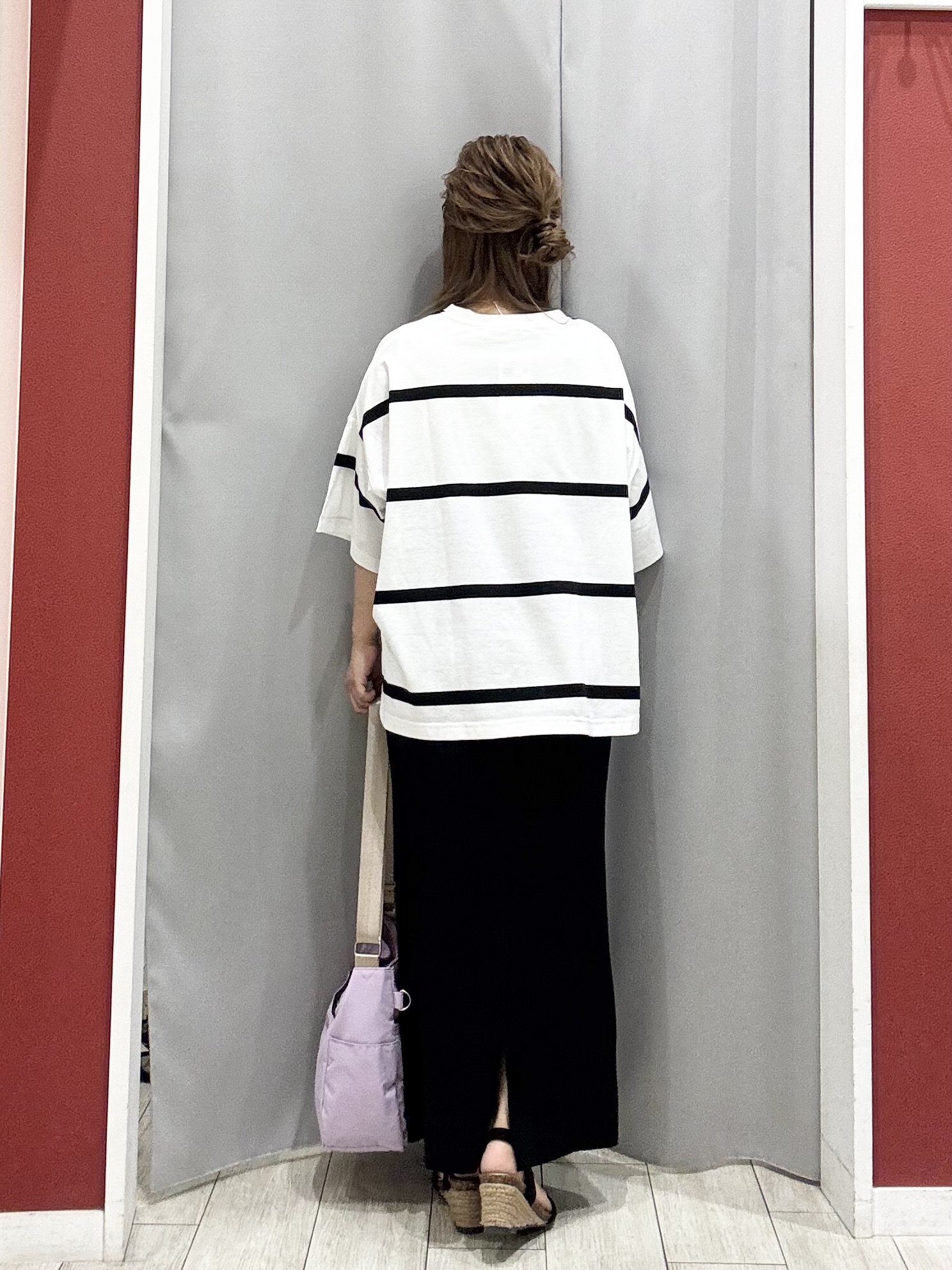 shioさんの「SHOO･LA･RUE｜【ひんやり/S-LL】涼しげで爽やか 太ボーダー斜め切り替えTシャツ」を使ったコーディネート