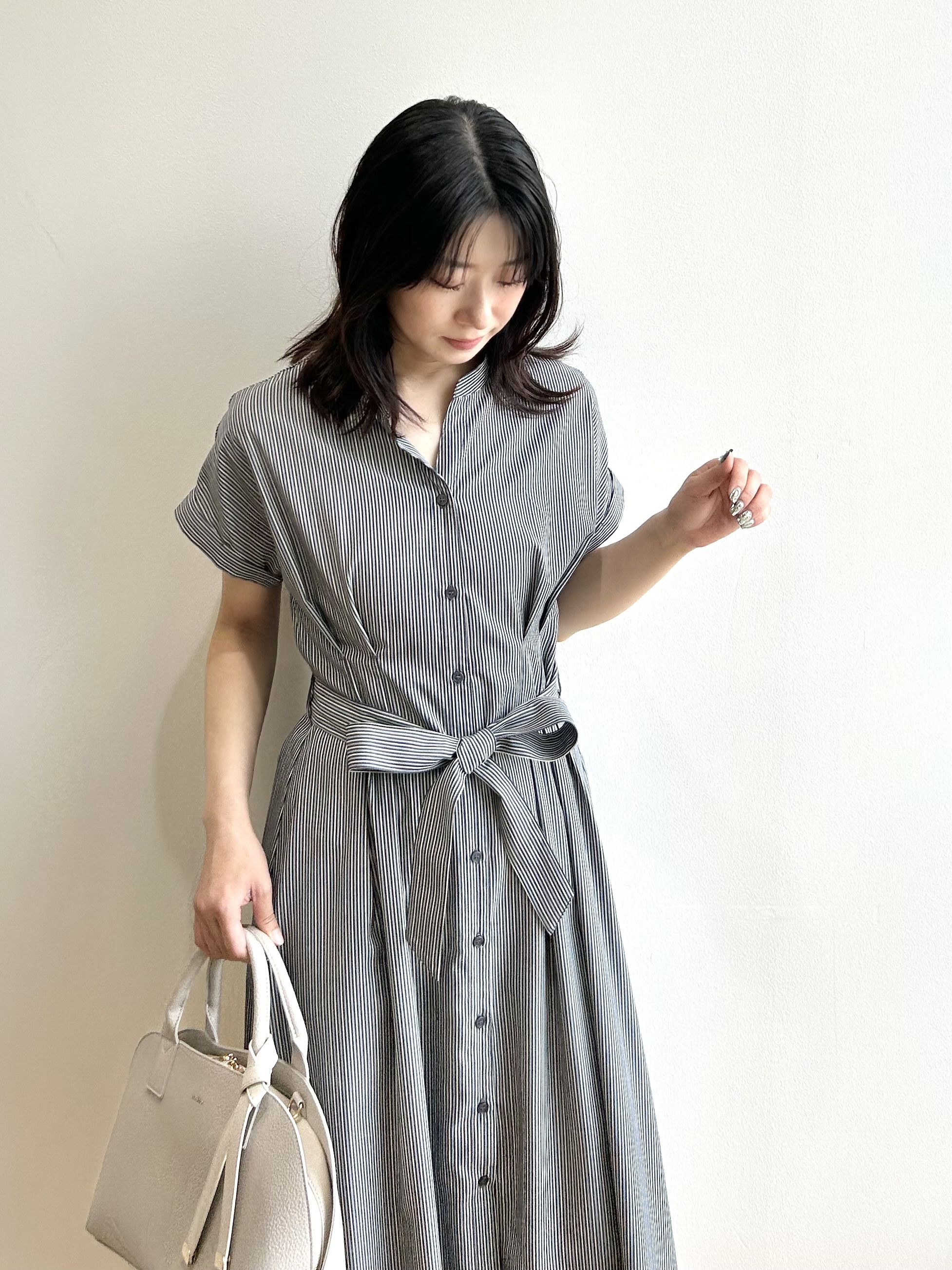 RINAさんの「index｜【接触冷感／UV】ストライプタックシャツワンピース《洗濯機OK》」を使ったコーディネート