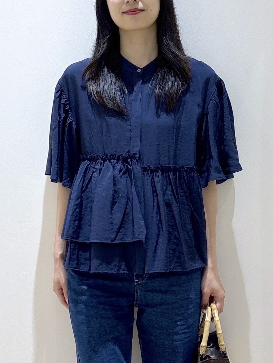 sachikoさんの「OPAQUE.CLIP｜アシンメトリーペプラムブラウス【洗濯機OK】」を使ったコーディネート